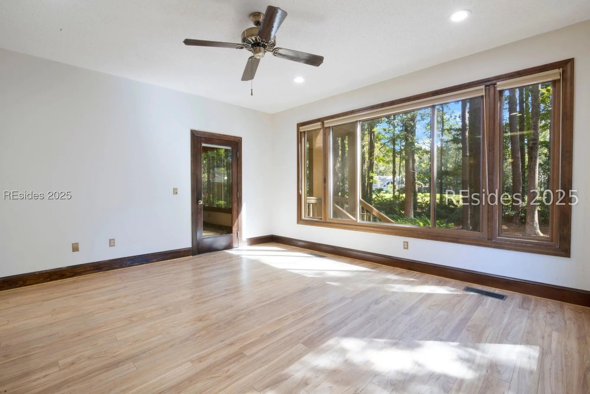 Property Slideshow image 13 of 75 | 1 royal james dr, Hilton Head Island, SC, 29926
