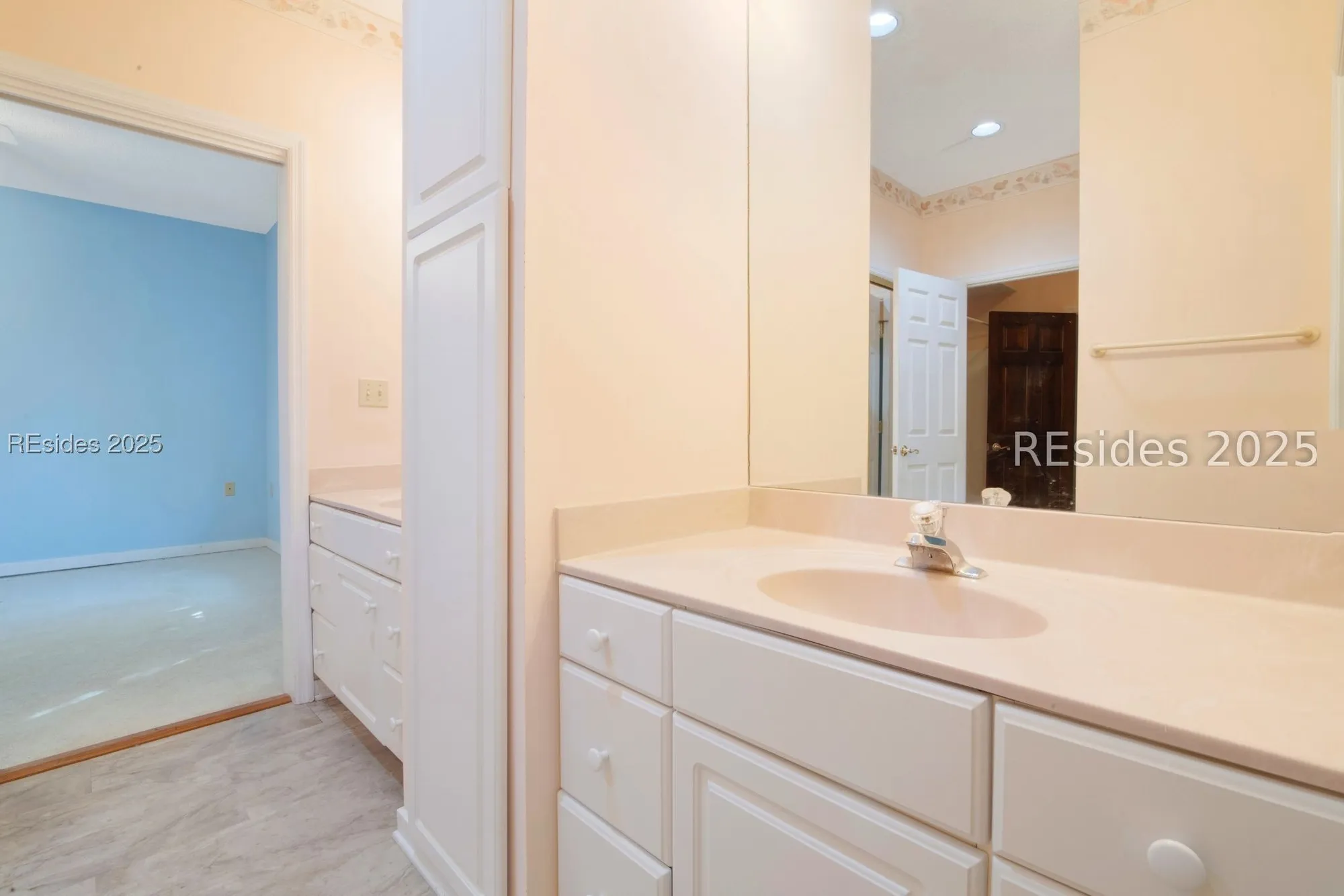 Property Slideshow image 35 of 75 | 1 royal james dr, Hilton Head Island, SC, 29926