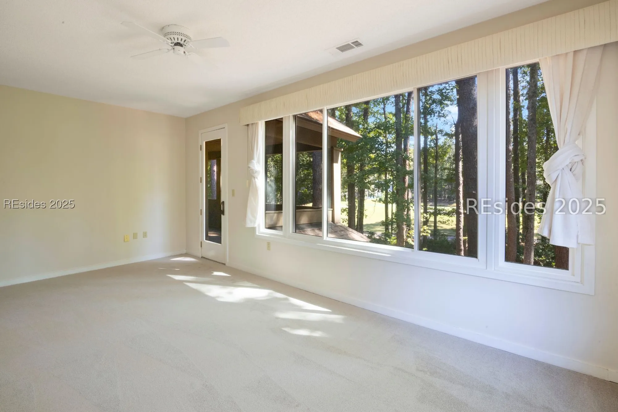 Property Slideshow image 31 of 75 | 1 royal james dr, Hilton Head Island, SC, 29926