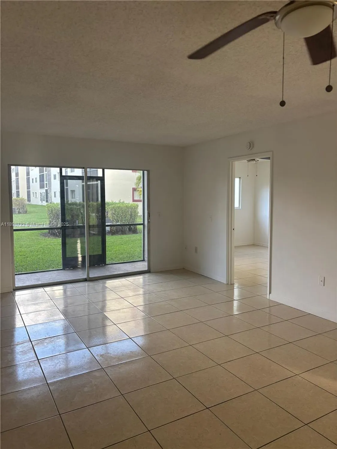 Property Slideshow image 13 of 38 | 1601 sw 128th ter apt 111a, Pembroke Pines, FL, 33027