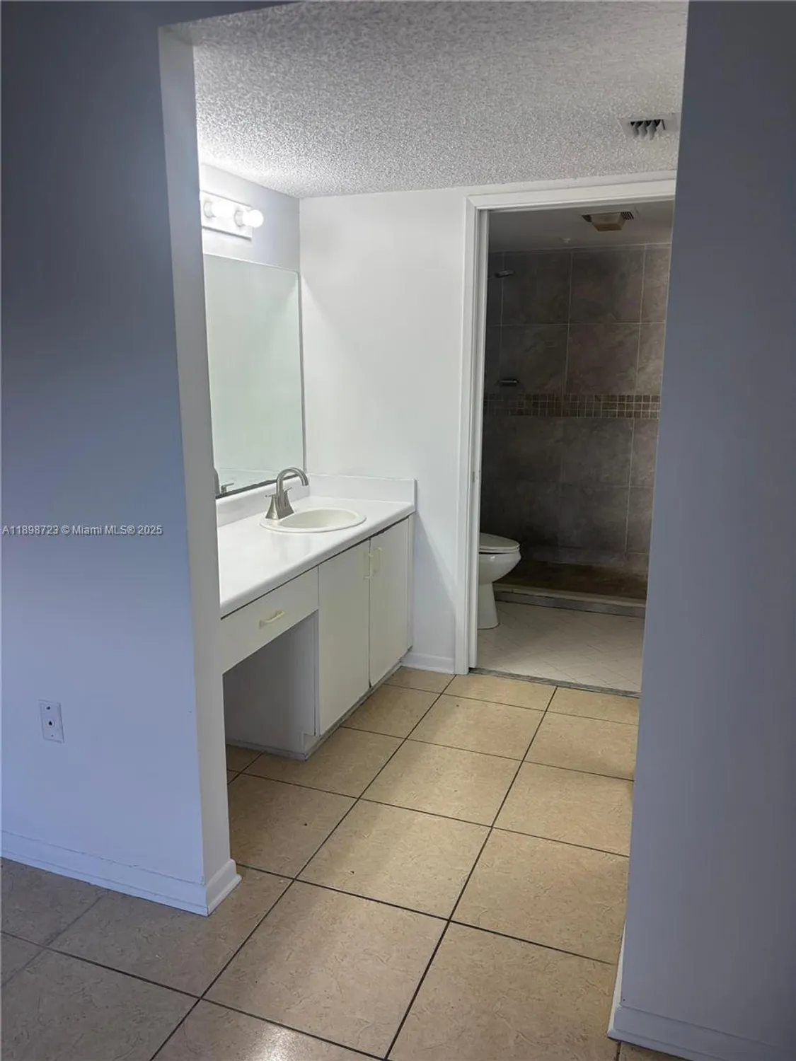 Property Slideshow image 22 of 38 | 1601 sw 128th ter apt 111a, Pembroke Pines, FL, 33027