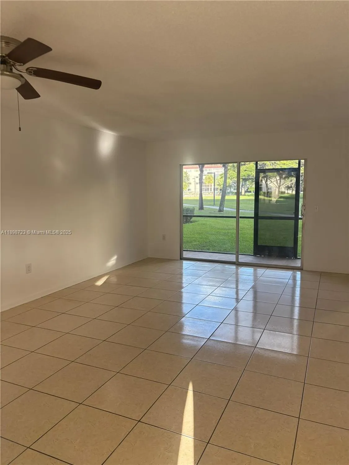 Property Slideshow image 30 of 38 | 1601 sw 128th ter apt 111a, Pembroke Pines, FL, 33027