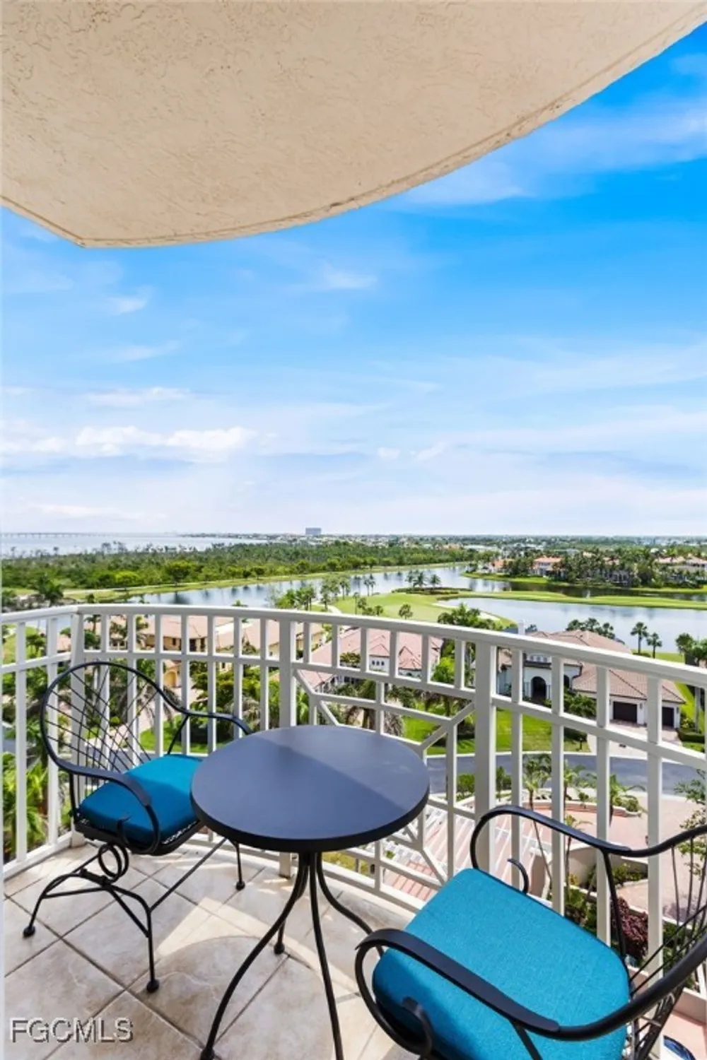 Property Slideshow image 23 of 49 | 14250 royal harbour ct unit 913, Fort Myers, FL, 33908