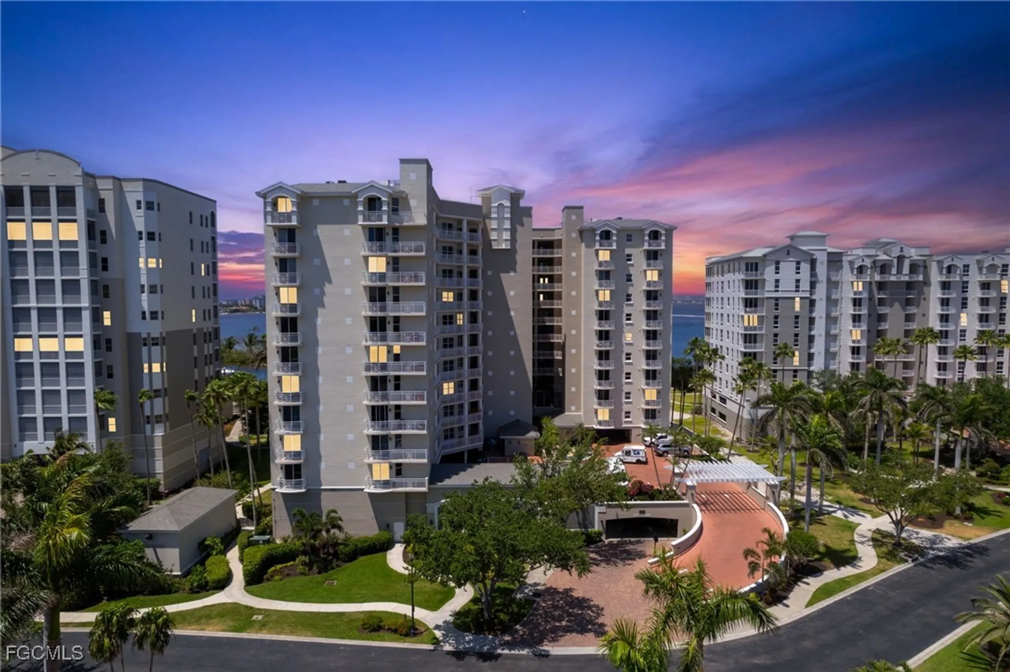 Property Slideshow image 34 of 49 | 14250 royal harbour ct unit 913, Fort Myers, FL, 33908