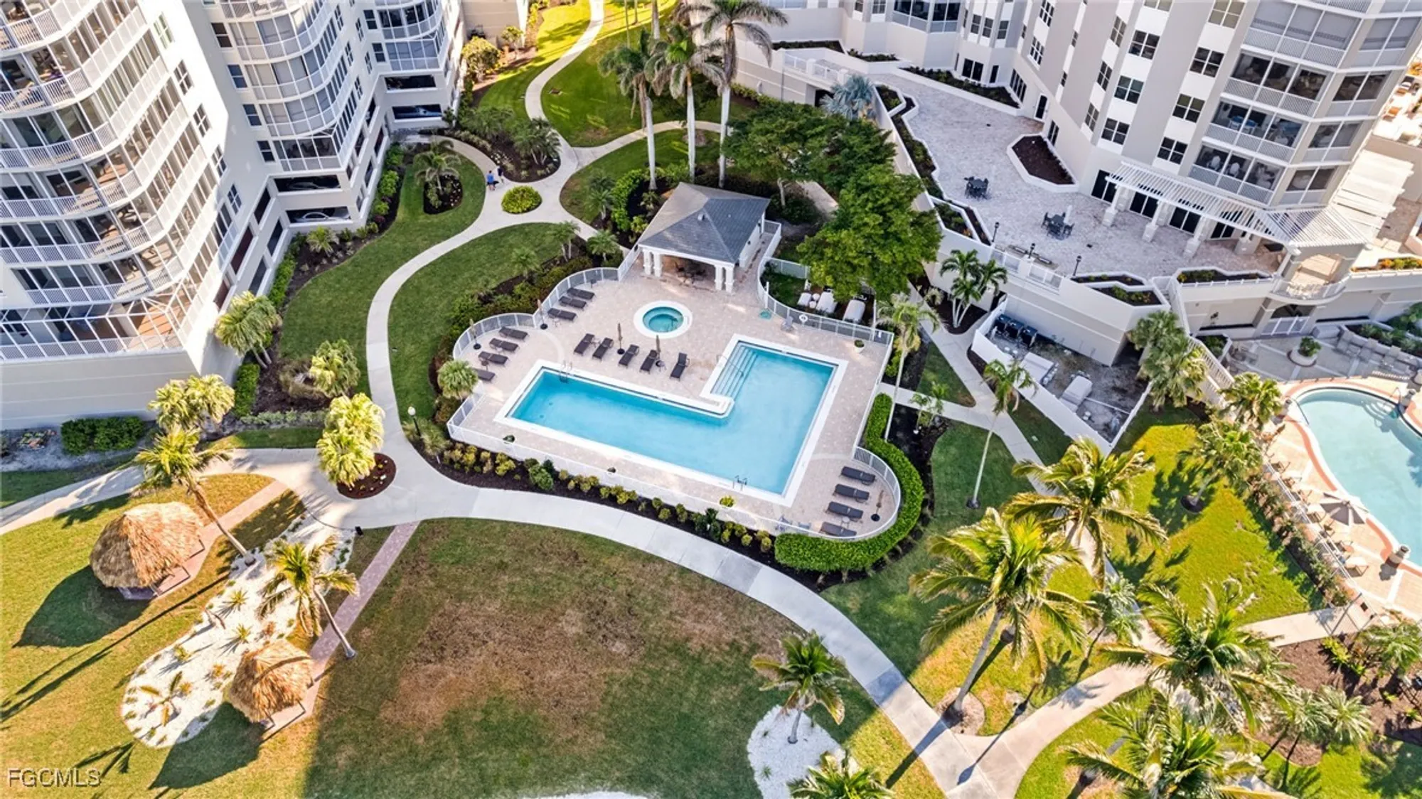 Property Slideshow image 35 of 49 | 14250 royal harbour ct unit 913, Fort Myers, FL, 33908