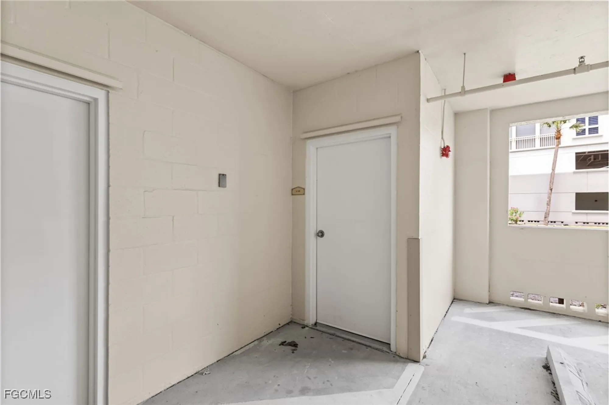 Property Slideshow image 30 of 49 | 14250 royal harbour ct unit 913, Fort Myers, FL, 33908