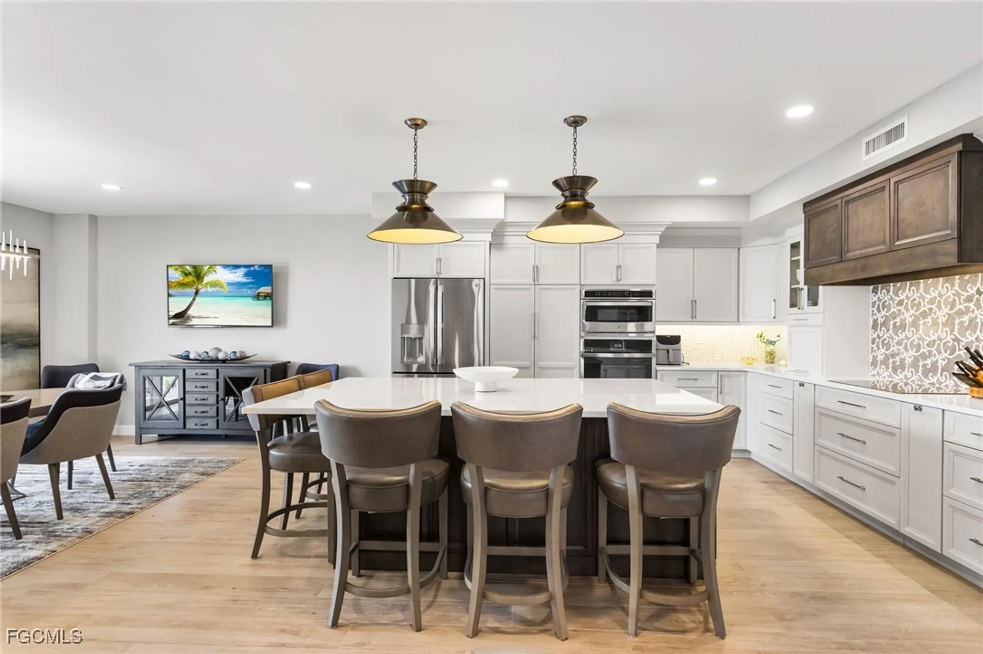 Property Slideshow image 6 of 49 | 14250 royal harbour ct unit 913, Fort Myers, FL, 33908