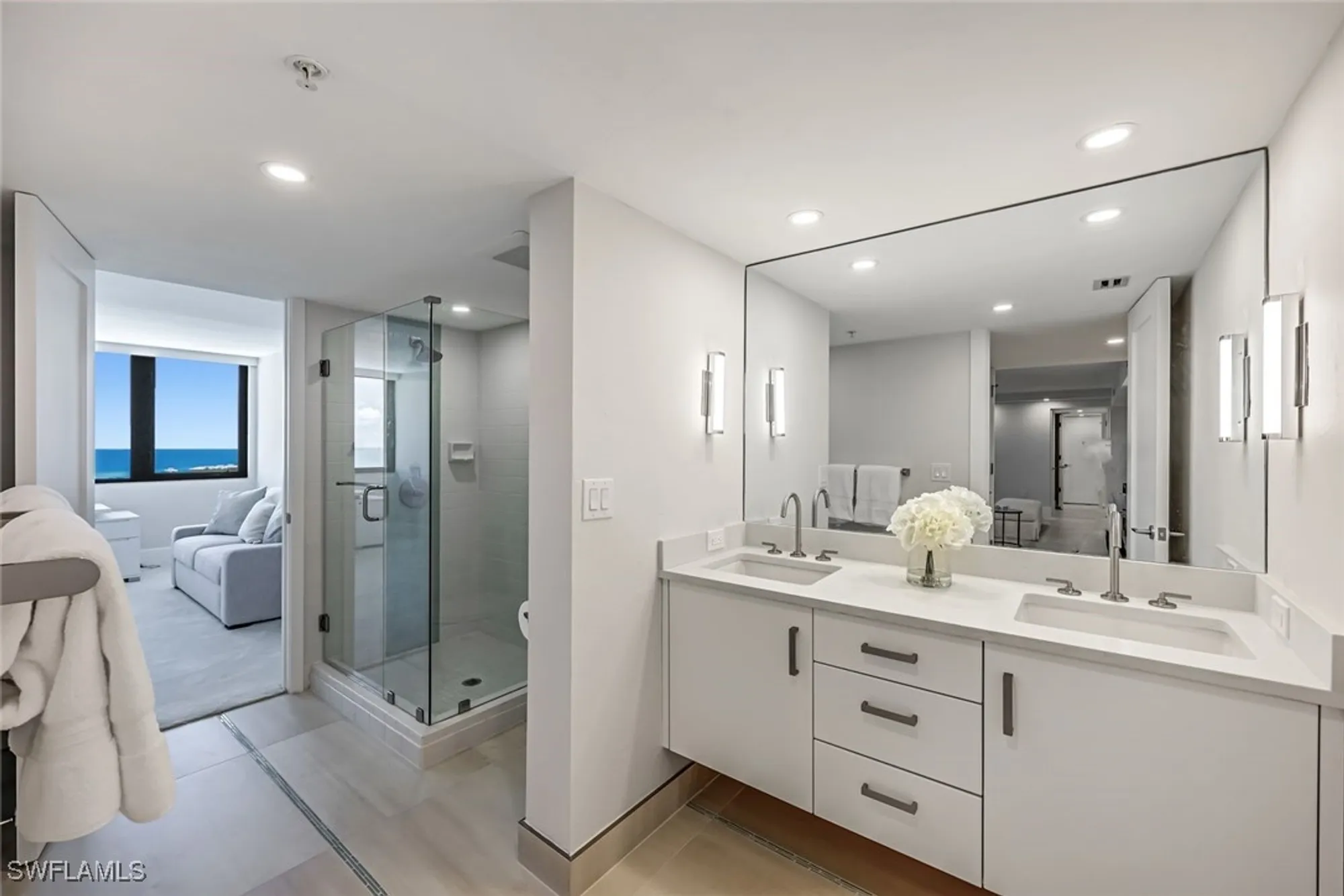 Property Slideshow image 21 of 35 | 5601 turtle bay dr apt 1102, Naples, FL, 34108