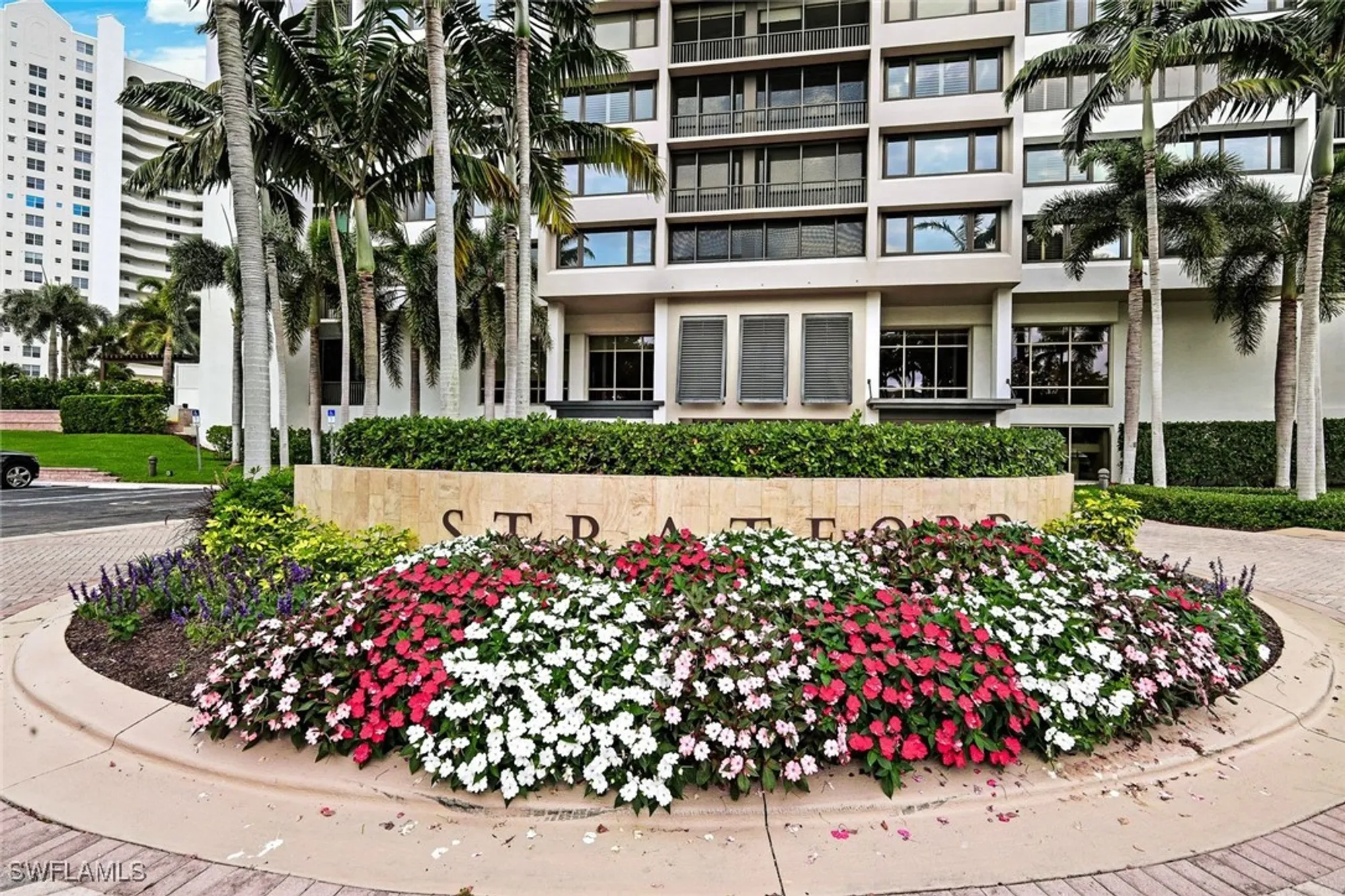 Property Slideshow image 32 of 35 | 5601 turtle bay dr apt 1102, Naples, FL, 34108