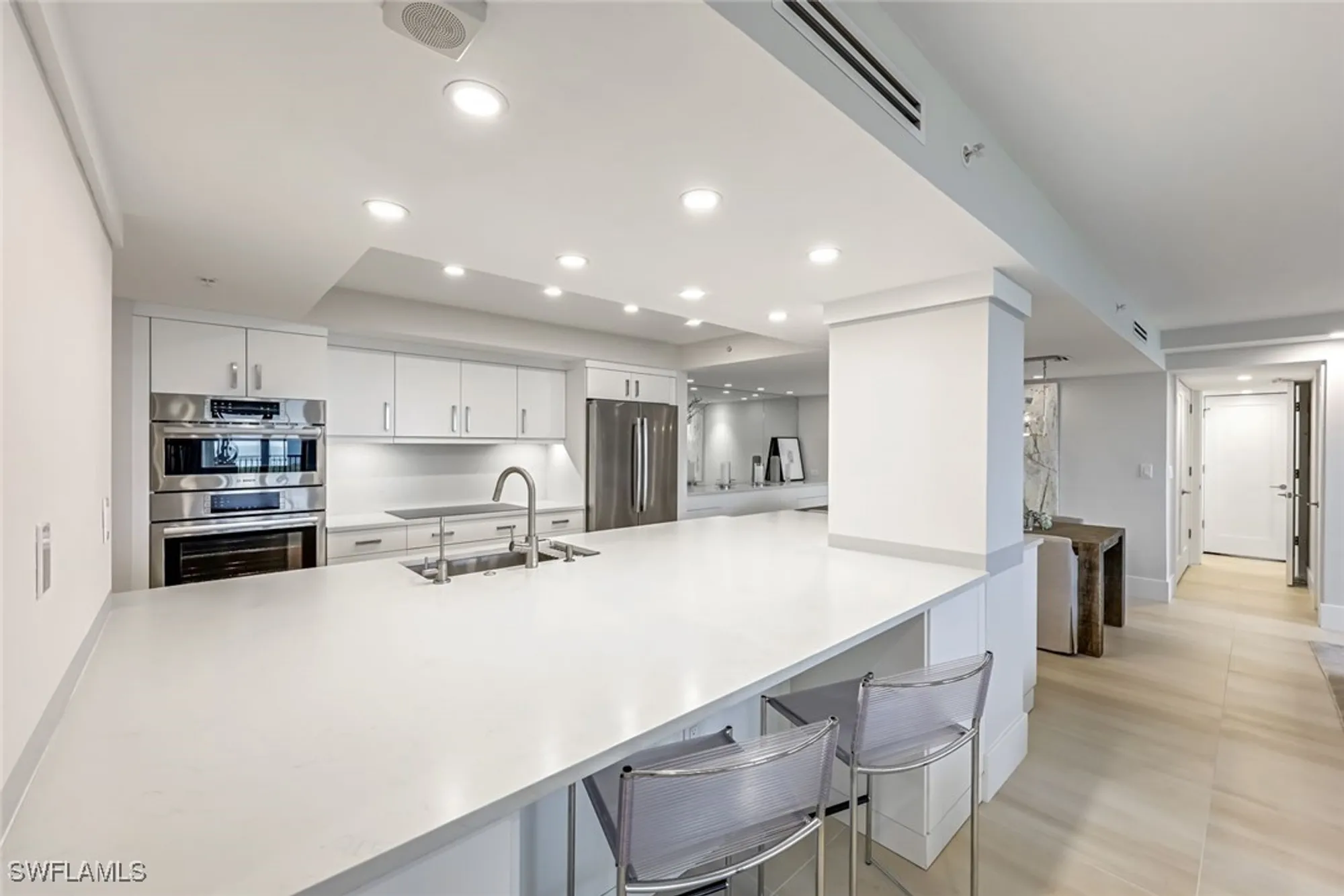 Property Slideshow image 5 of 35 | 5601 turtle bay dr apt 1102, Naples, FL, 34108