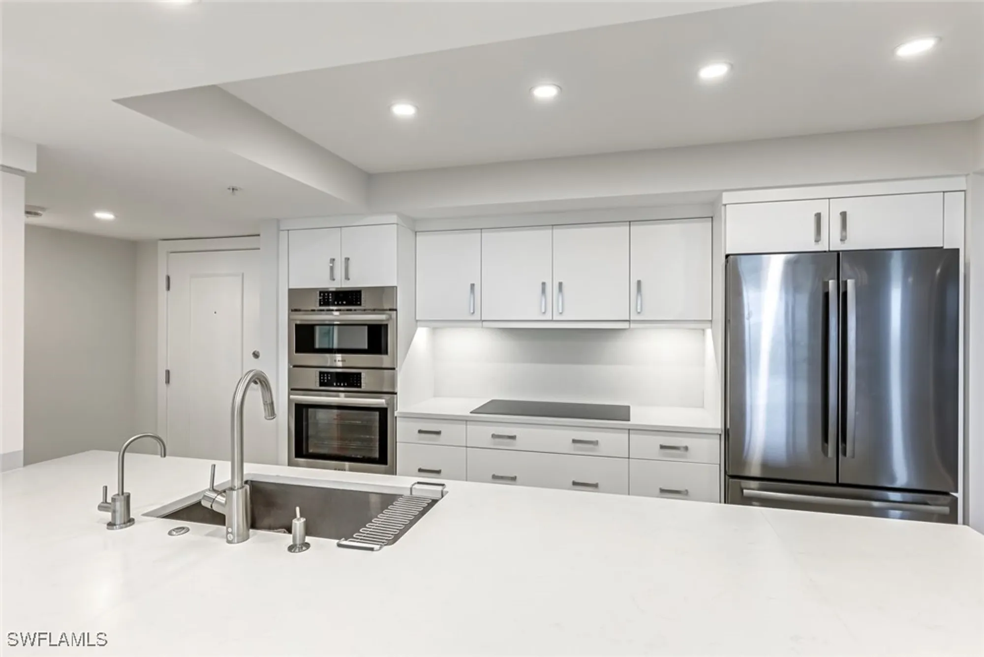 Property Slideshow image 6 of 35 | 5601 turtle bay dr apt 1102, Naples, FL, 34108