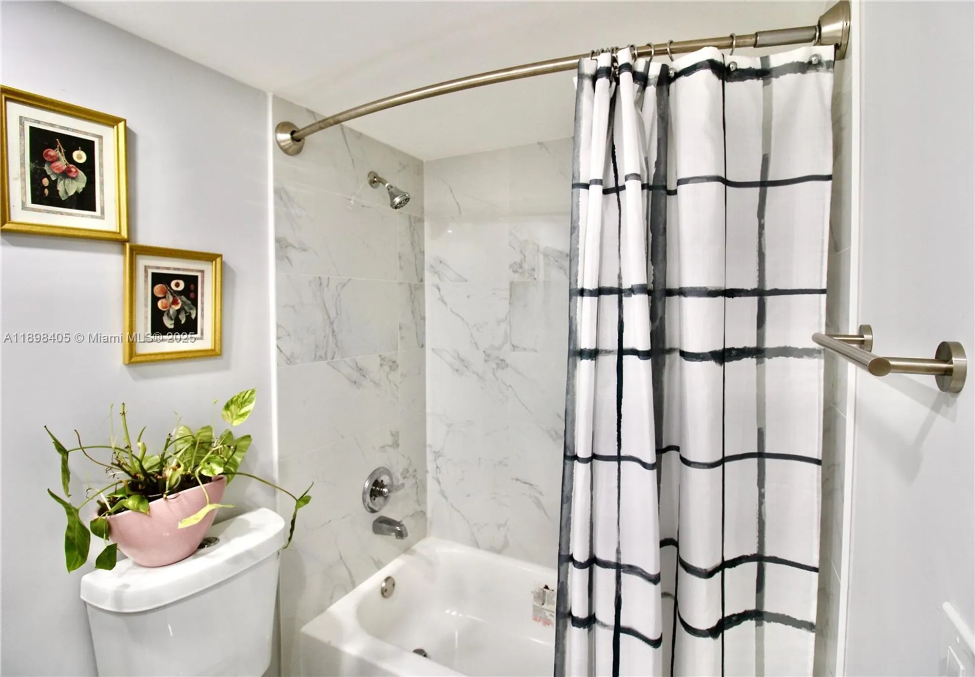 Property Slideshow image 11 of 27 | 1200 sw 125th ave 105l, Pembroke Pines, FL, 33027