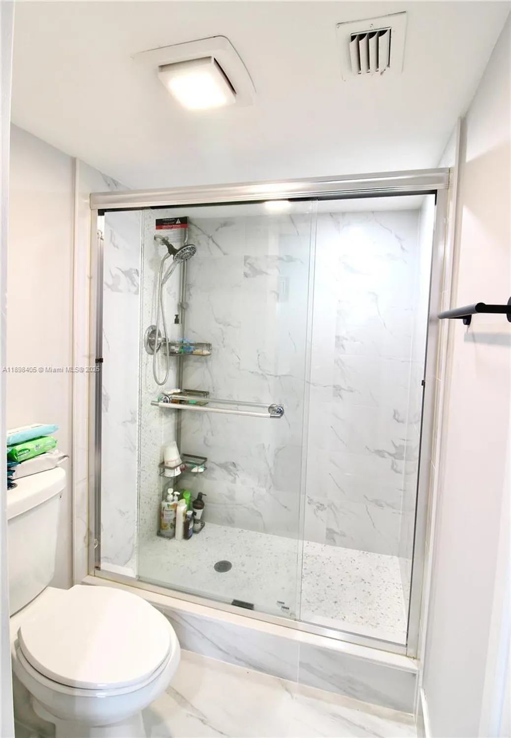 Property Slideshow image 7 of 27 | 1200 sw 125th ave 105l, Pembroke Pines, FL, 33027