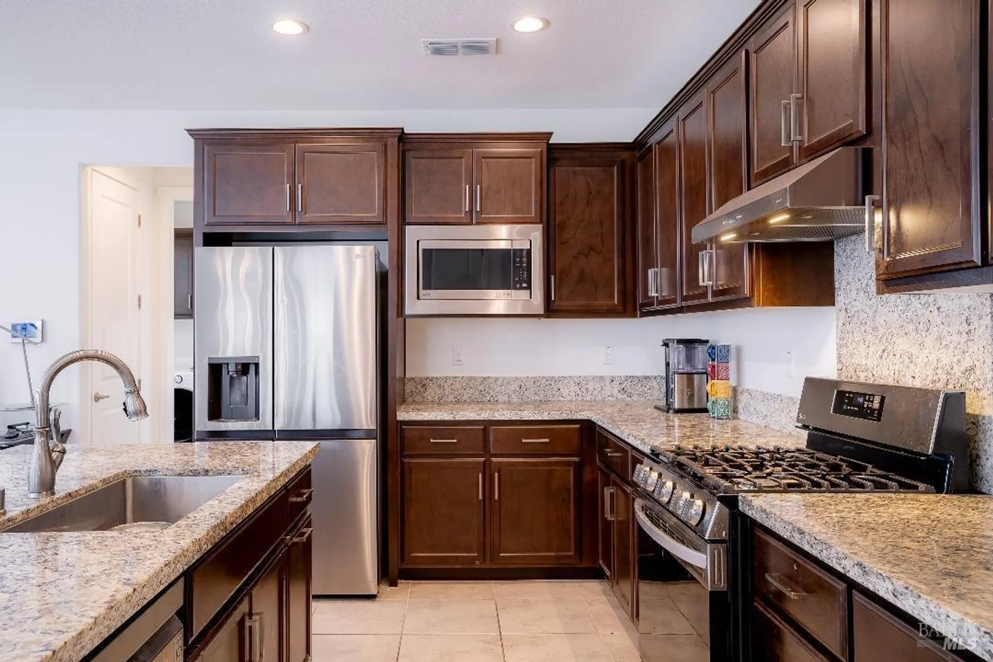 Property Slideshow image 6 of 19 | 2335 melrose lndg, Rio Vista, CA, 94571