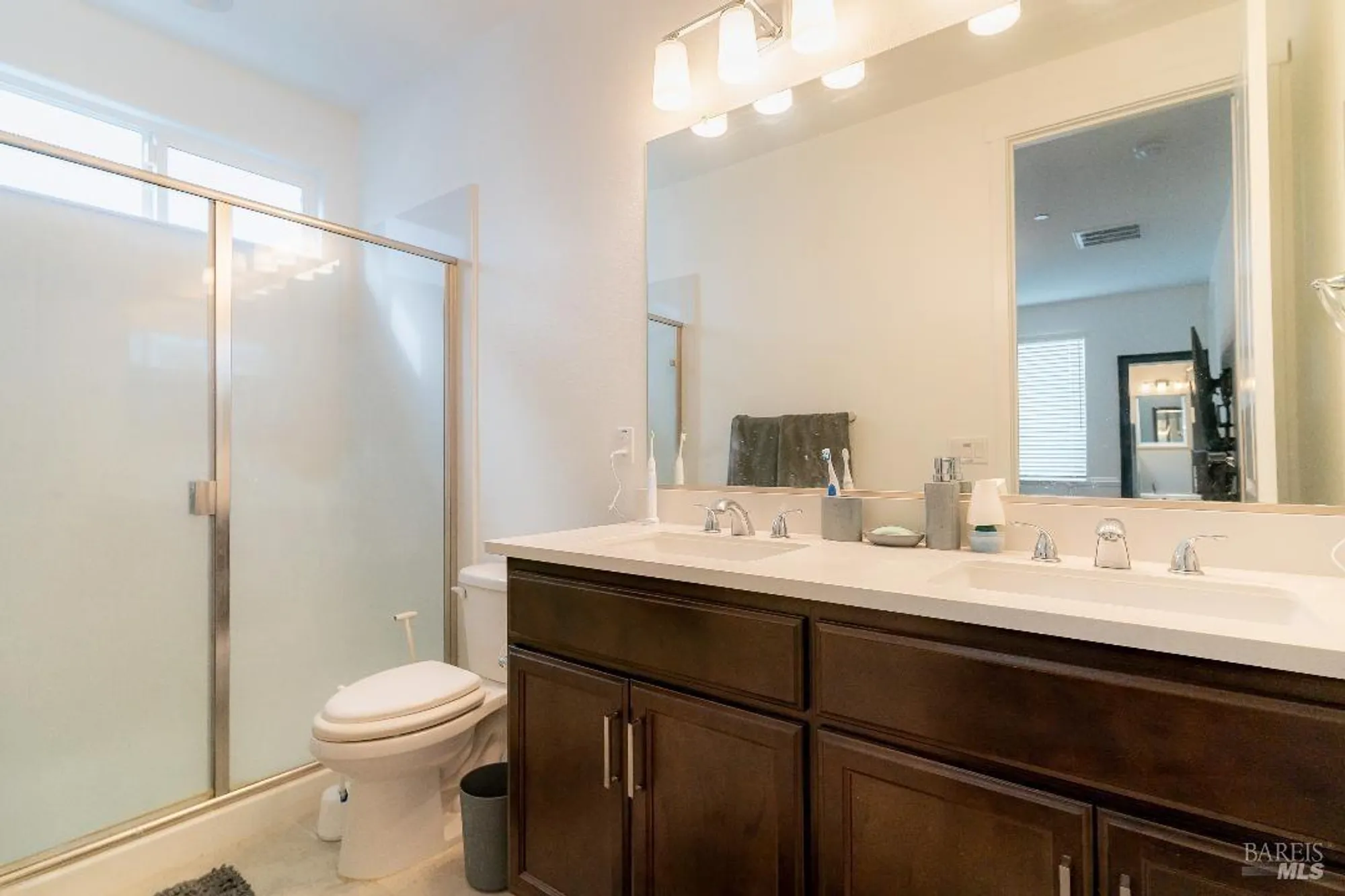 Property Slideshow image 16 of 19 | 2335 melrose lndg, Rio Vista, CA, 94571