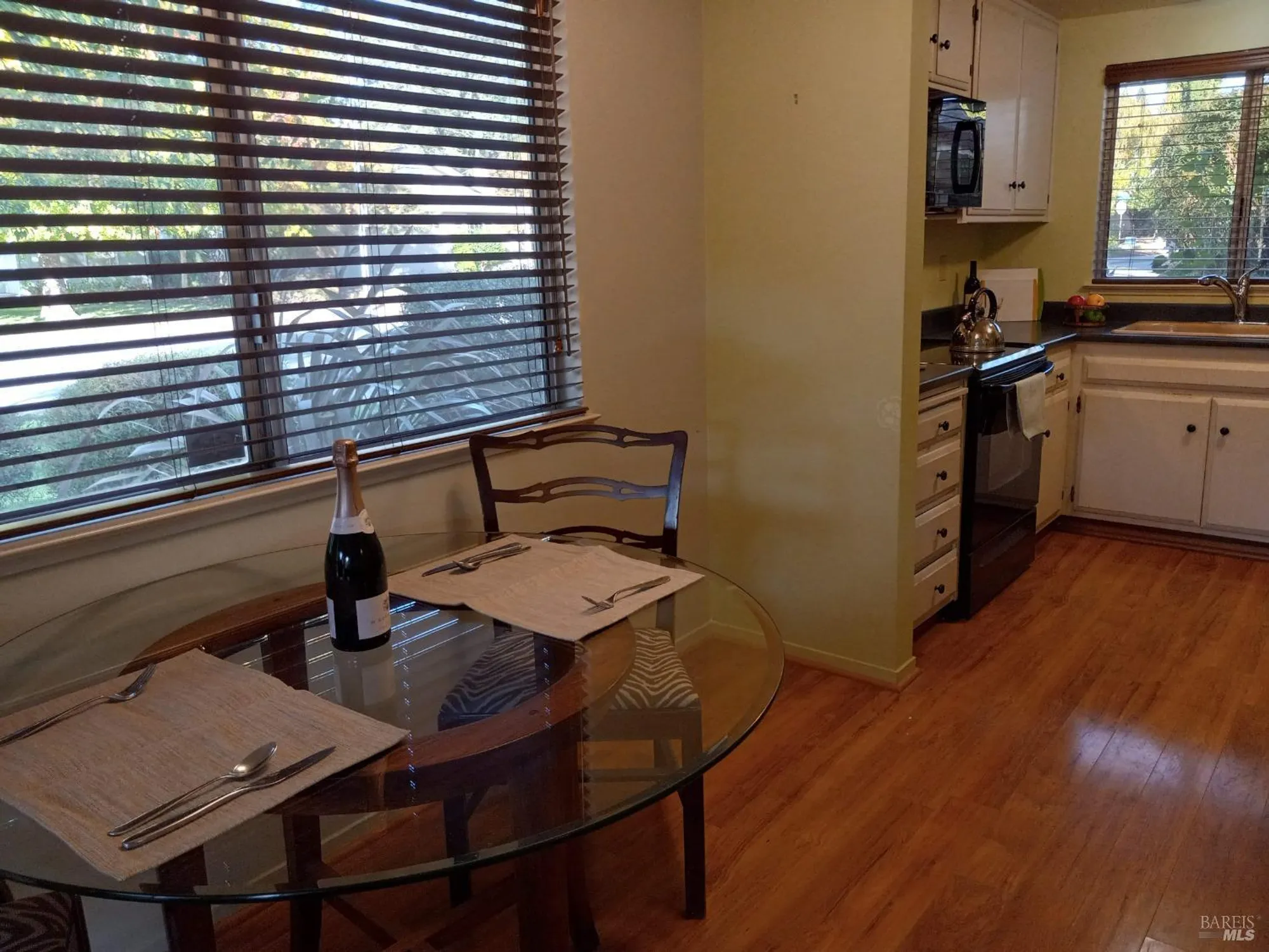 Property Slideshow image 15 of 57 | 6472 stone bridge rd, Santa Rosa, CA, 95409