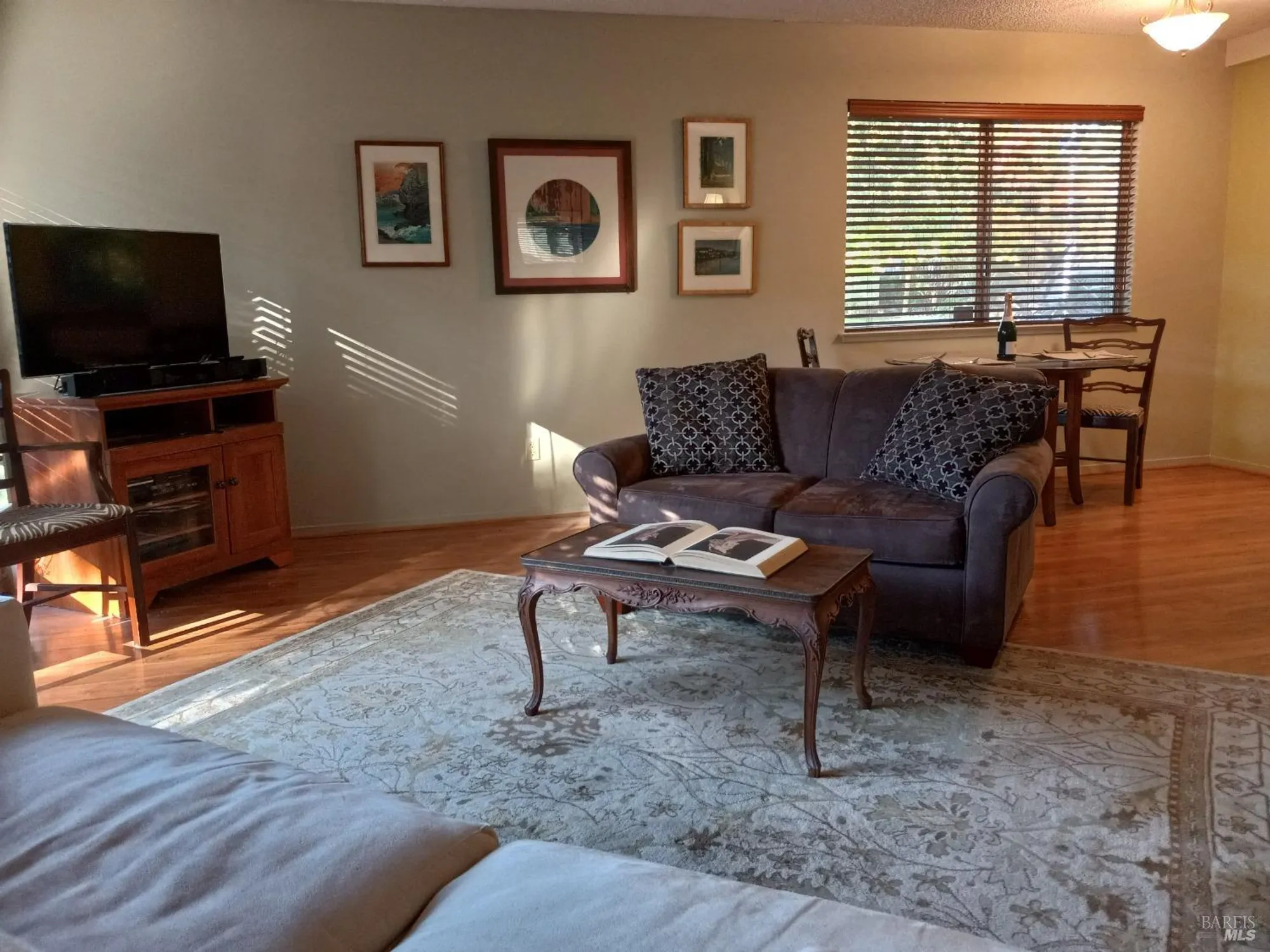 Property Slideshow image 8 of 57 | 6472 stone bridge rd, Santa Rosa, CA, 95409