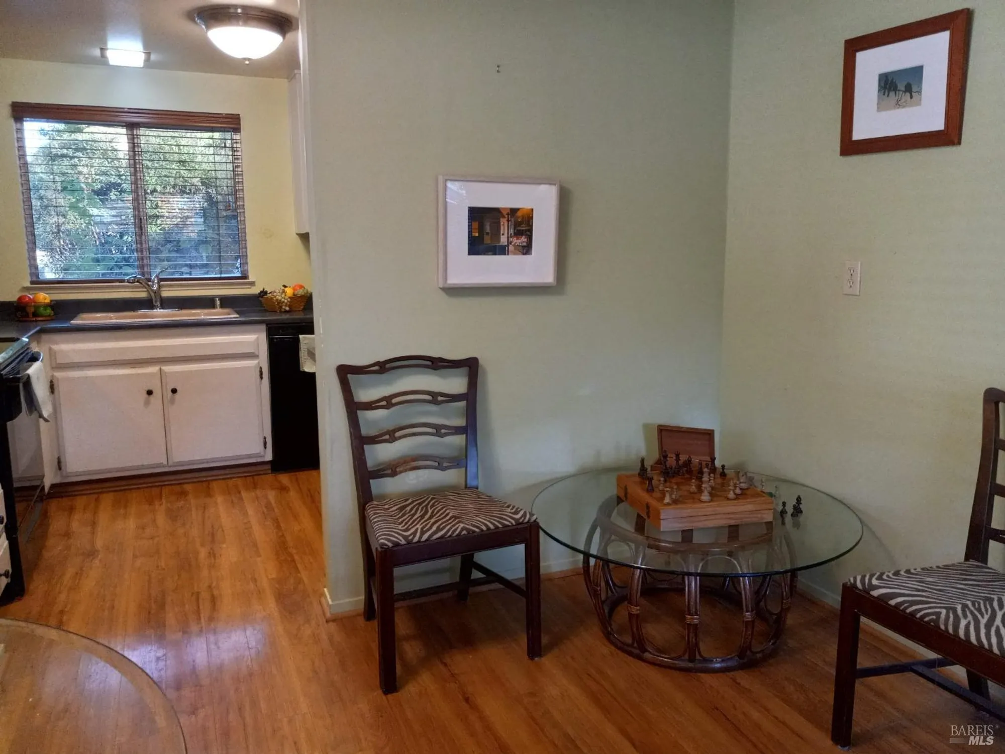 Property Slideshow image 16 of 57 | 6472 stone bridge rd, Santa Rosa, CA, 95409