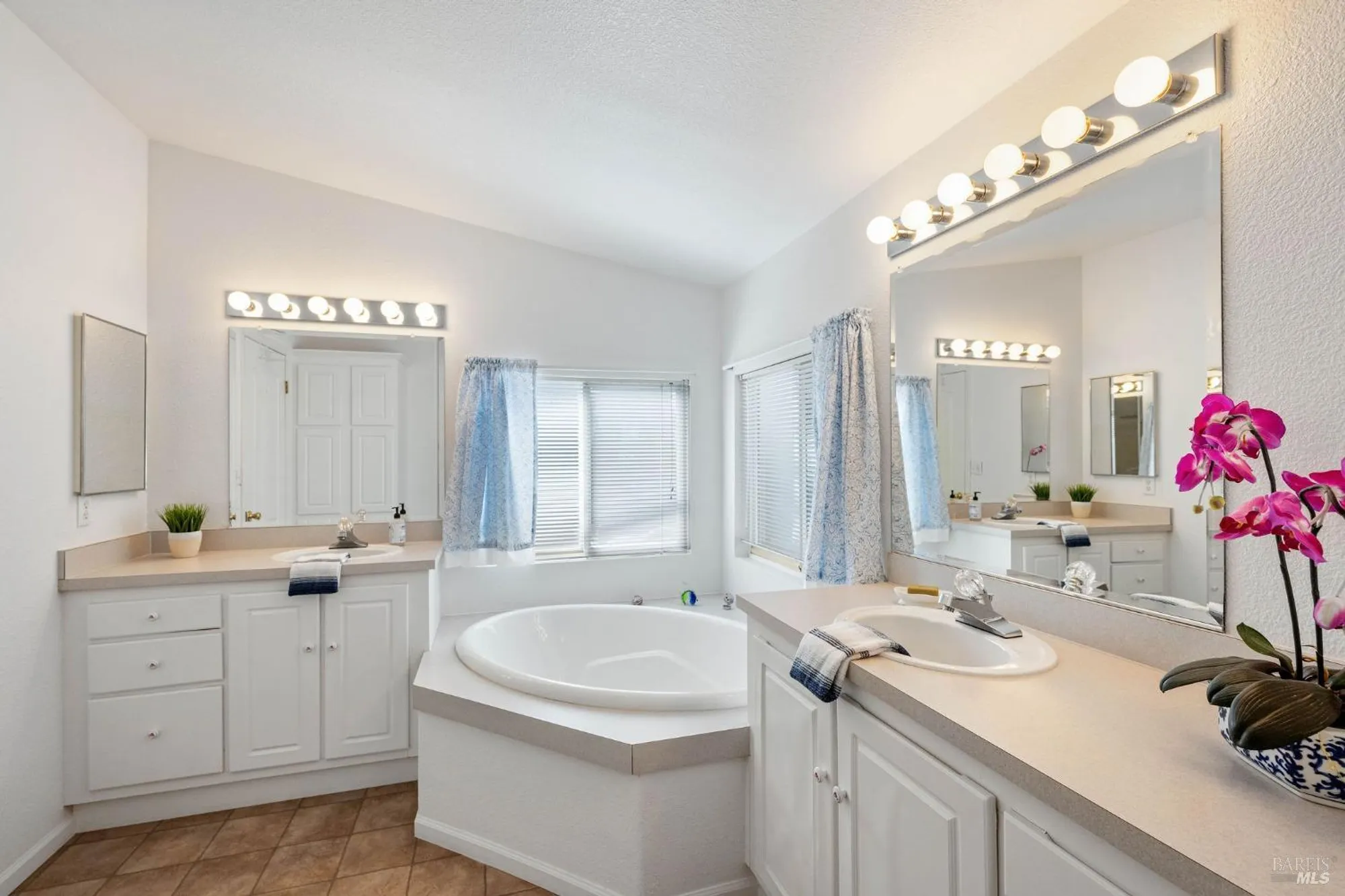 Property Slideshow image 28 of 45 | 6468 washington st spc 16, Yountville, CA, 94599