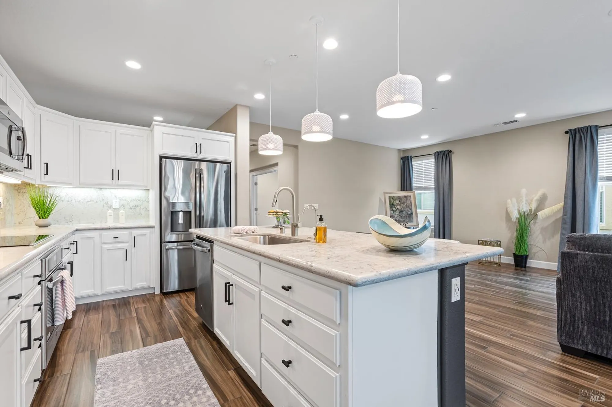 Property Slideshow image 23 of 44 | 343 silver ridge dr, Rio Vista, CA, 94571