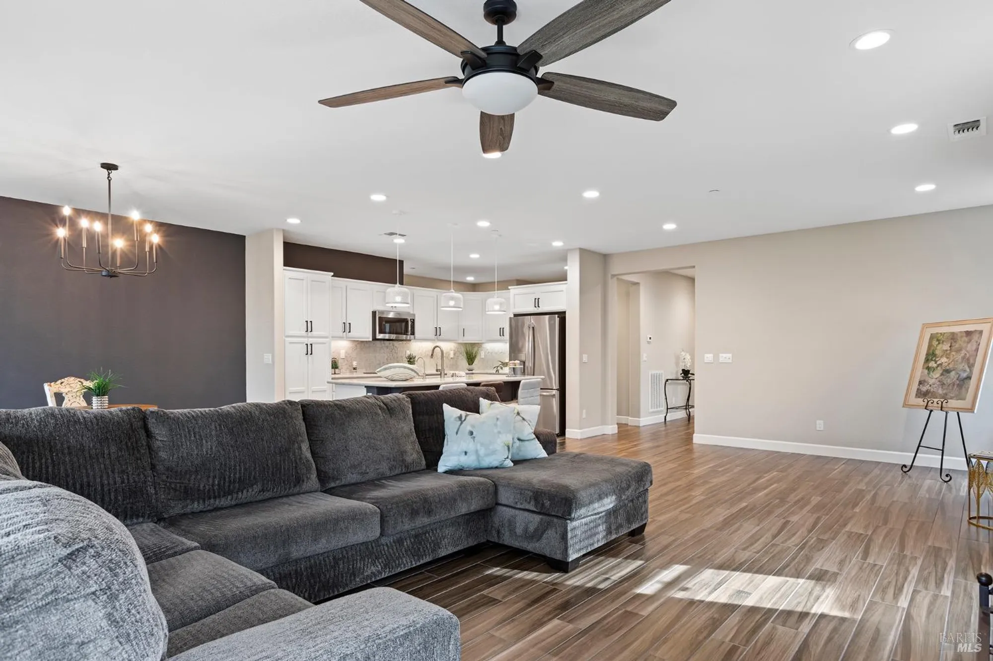 Property Slideshow image 20 of 44 | 343 silver ridge dr, Rio Vista, CA, 94571