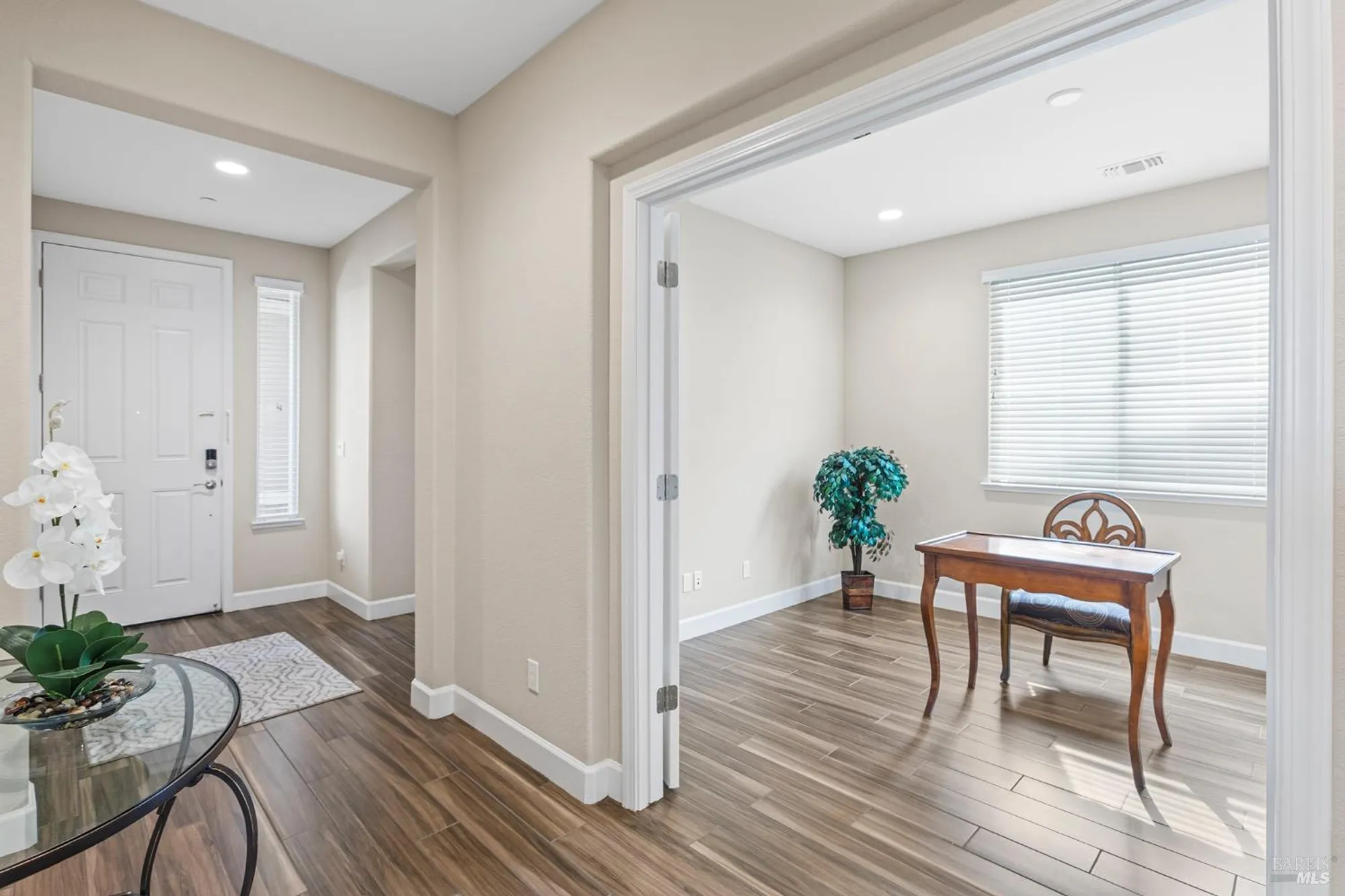 Property Slideshow image 15 of 44 | 343 silver ridge dr, Rio Vista, CA, 94571