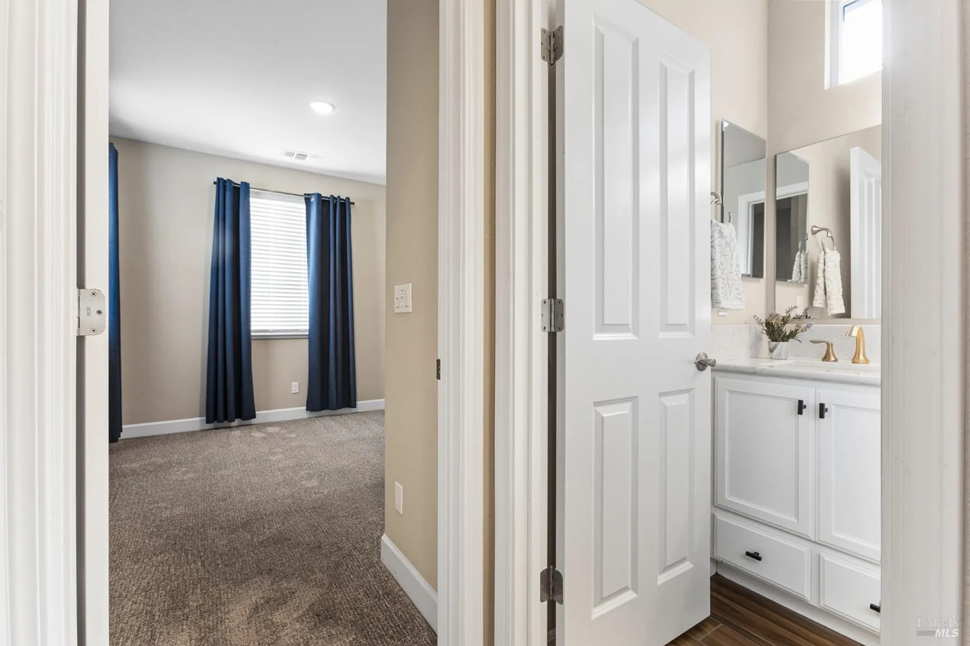 Property Slideshow image 31 of 44 | 343 silver ridge dr, Rio Vista, CA, 94571