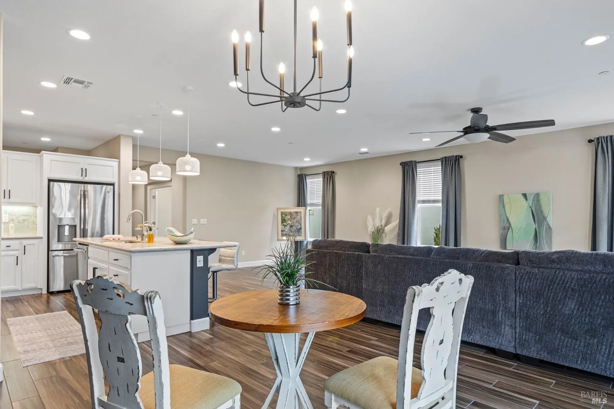 Property Slideshow image 27 of 44 | 343 silver ridge dr, Rio Vista, CA, 94571