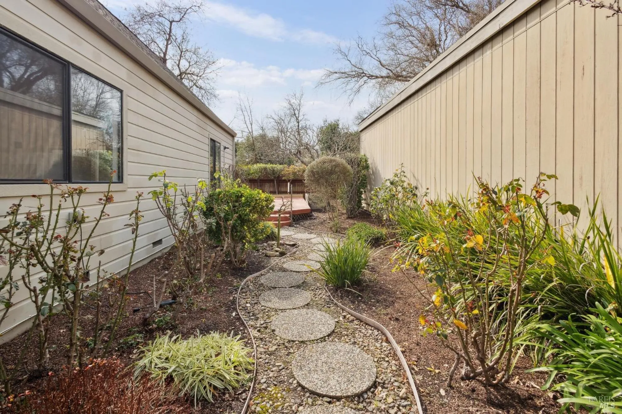 Property Slideshow image 37 of 44 | 20986 via colombard, Sonoma, CA, 95476