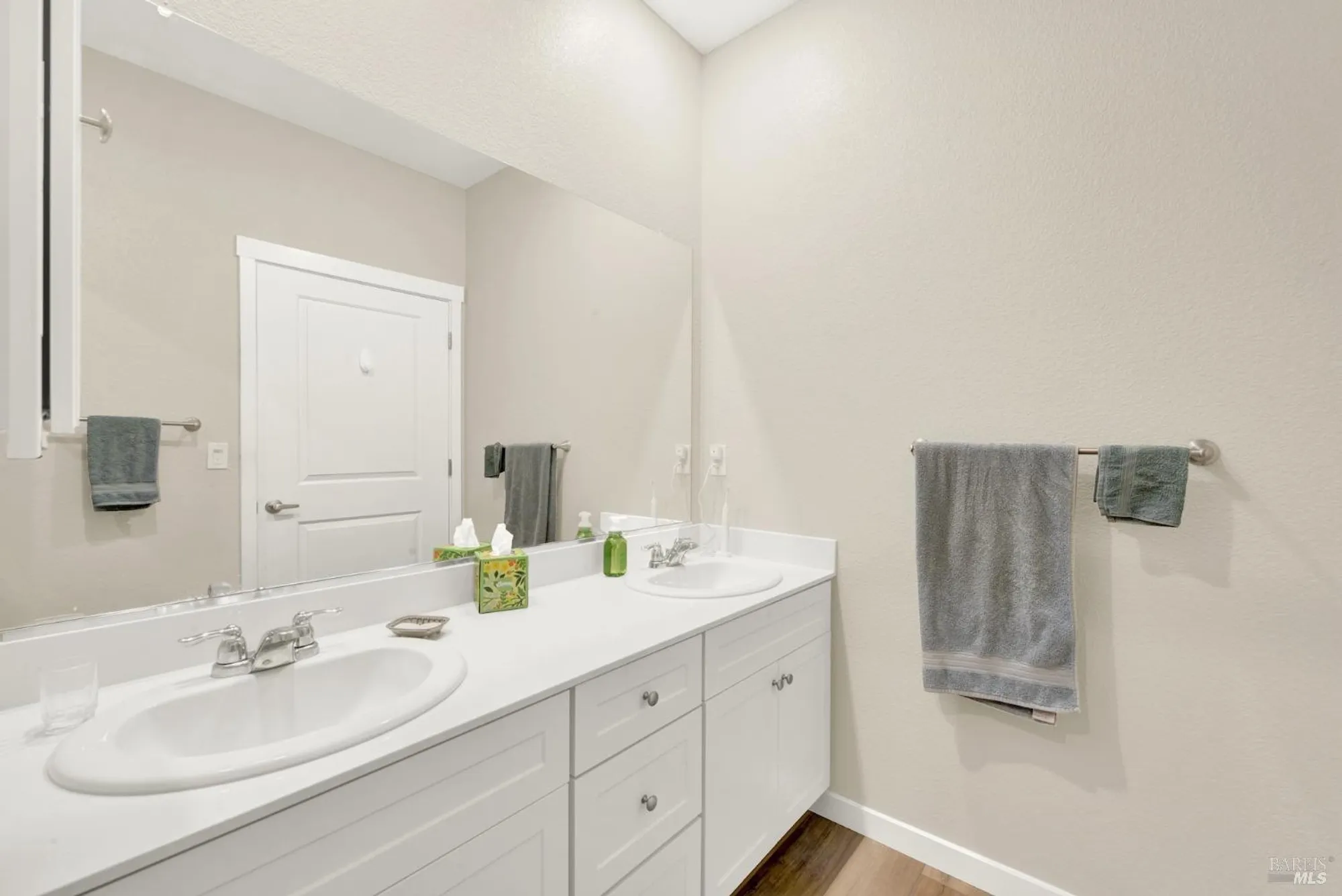 Property Slideshow image 33 of 62 | 2258 park pl, Rio Vista, CA, 94571