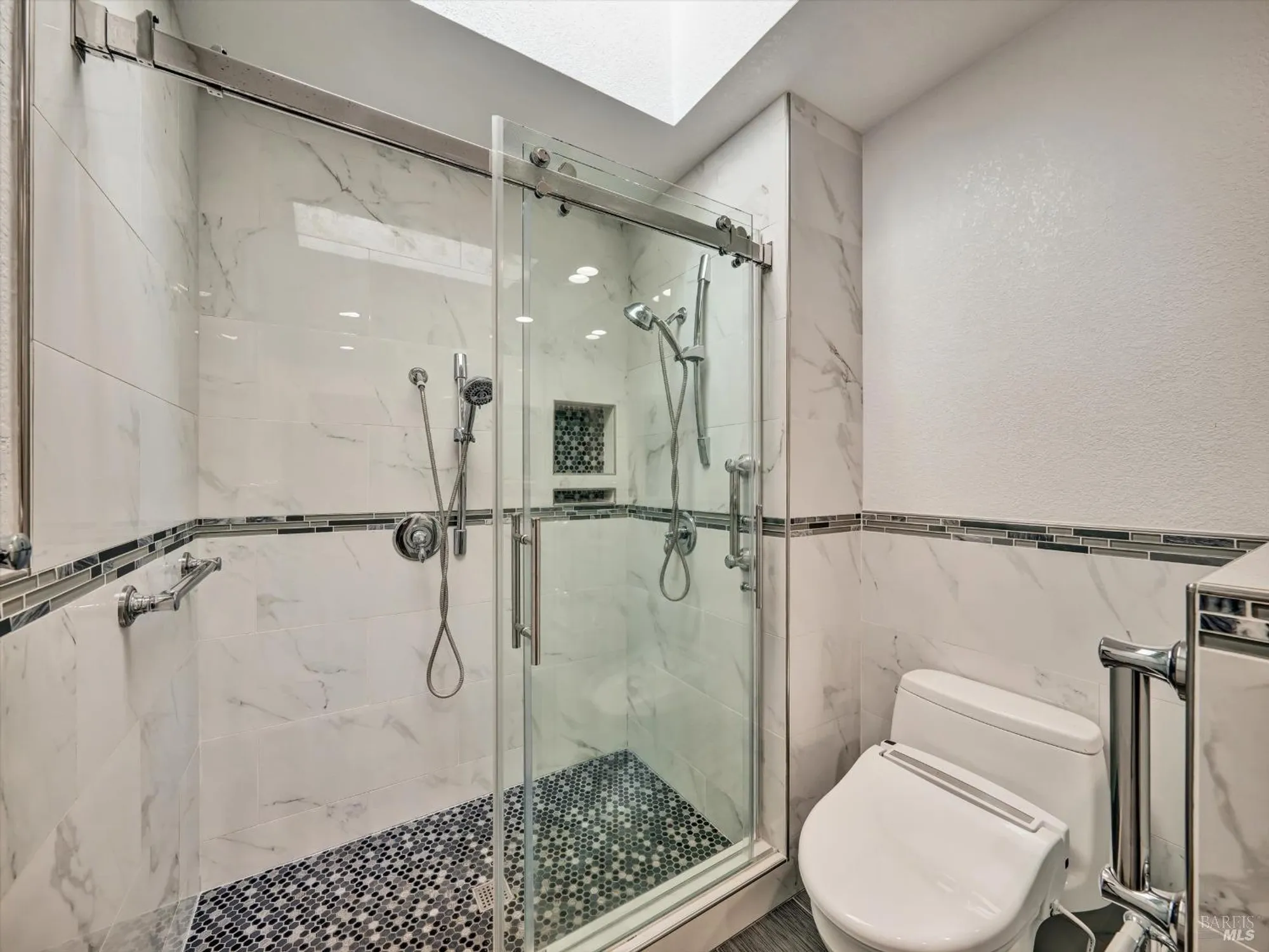 Property Slideshow image 13 of 27 | 39 fountain grove cir, Napa, CA, 94558