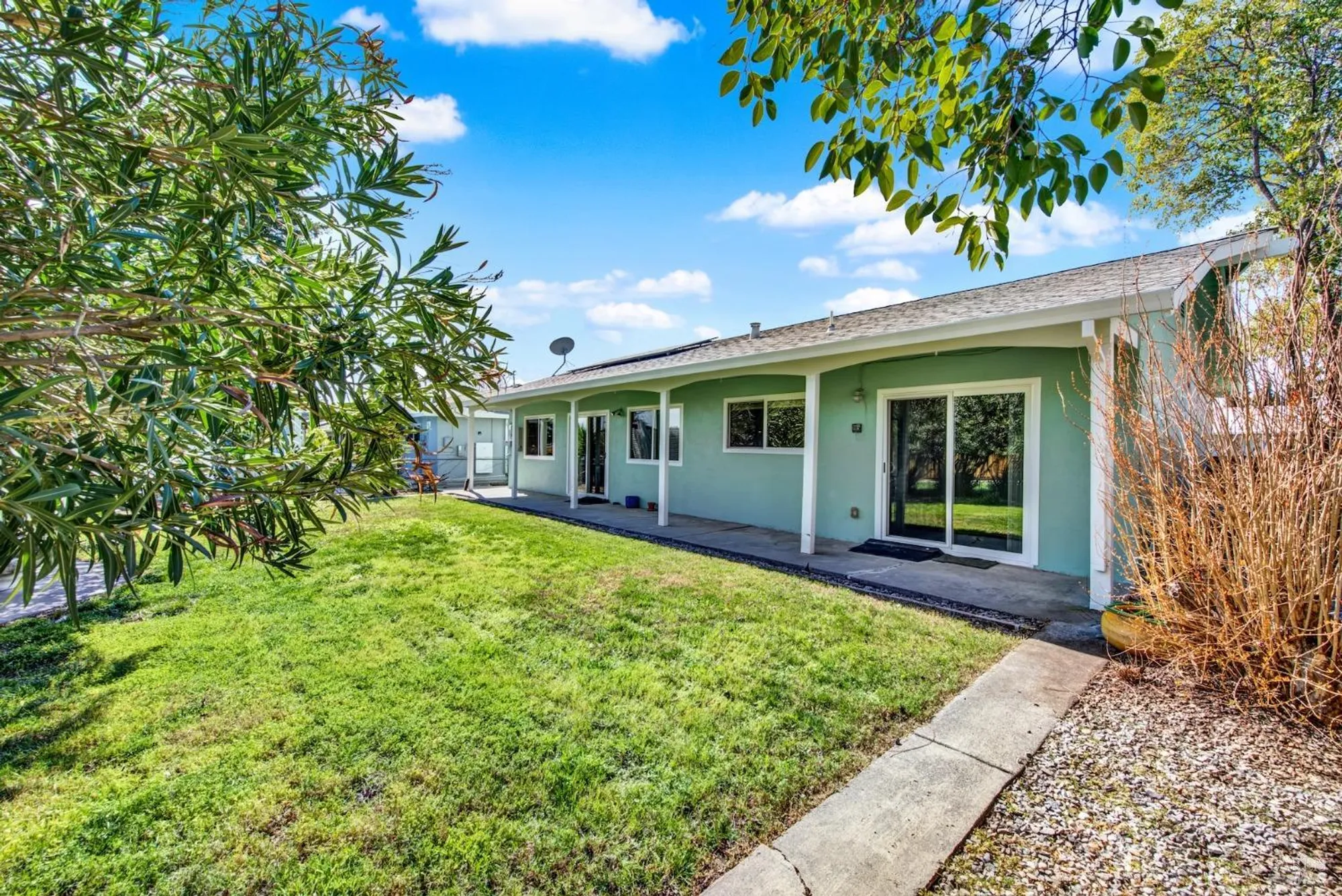 Property Slideshow image 57 of 68 | 162 isle royale cir, Vacaville, CA, 95687