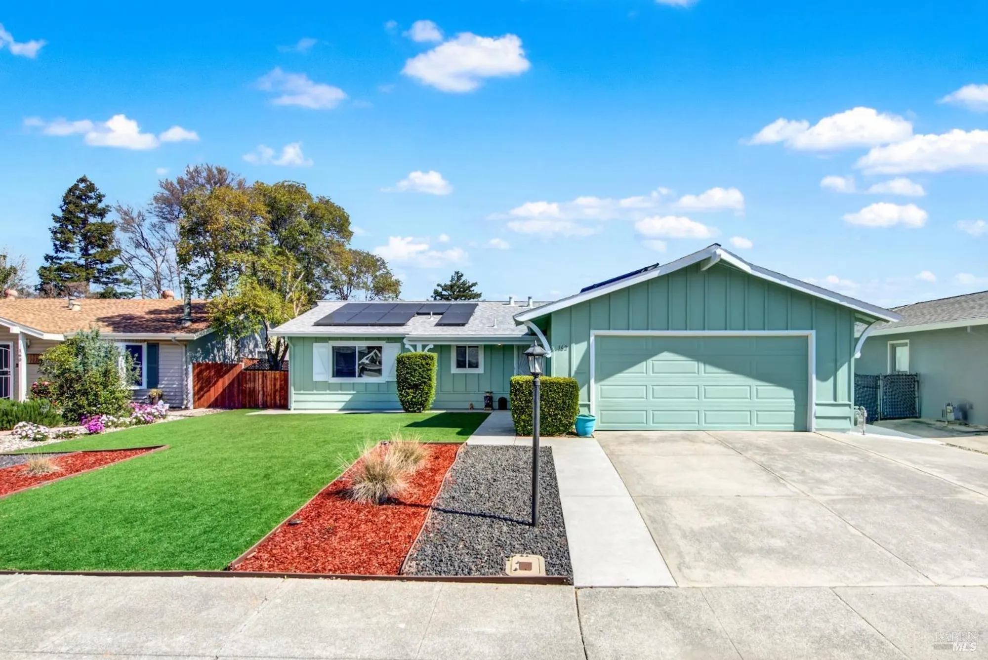 Property Slideshow image 3 of 68 | 162 isle royale cir, Vacaville, CA, 95687