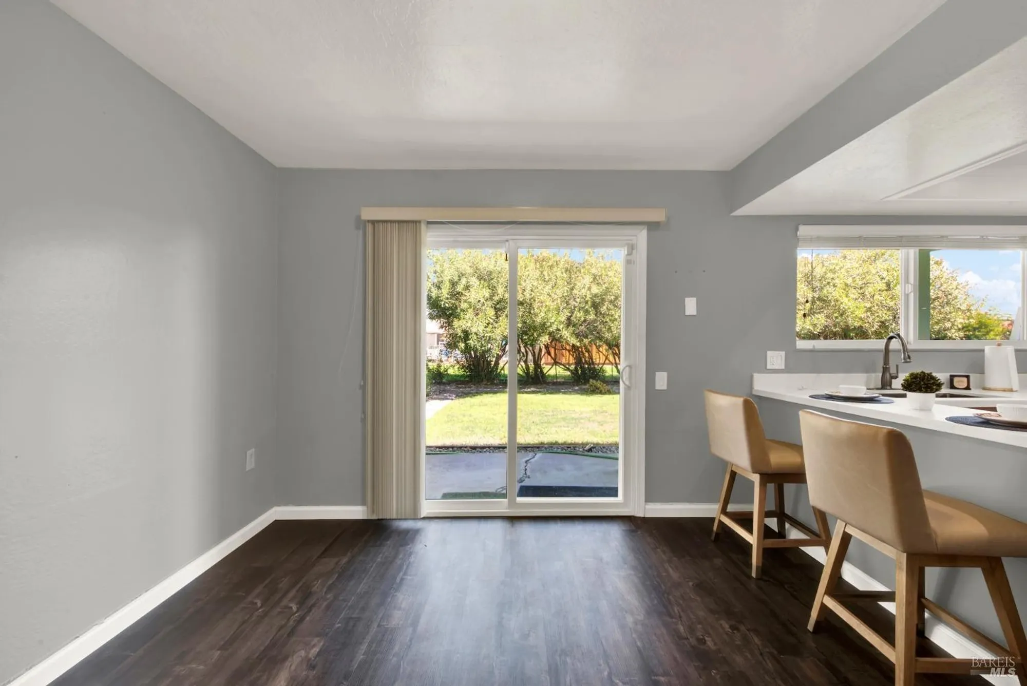Property Slideshow image 35 of 68 | 162 isle royale cir, Vacaville, CA, 95687
