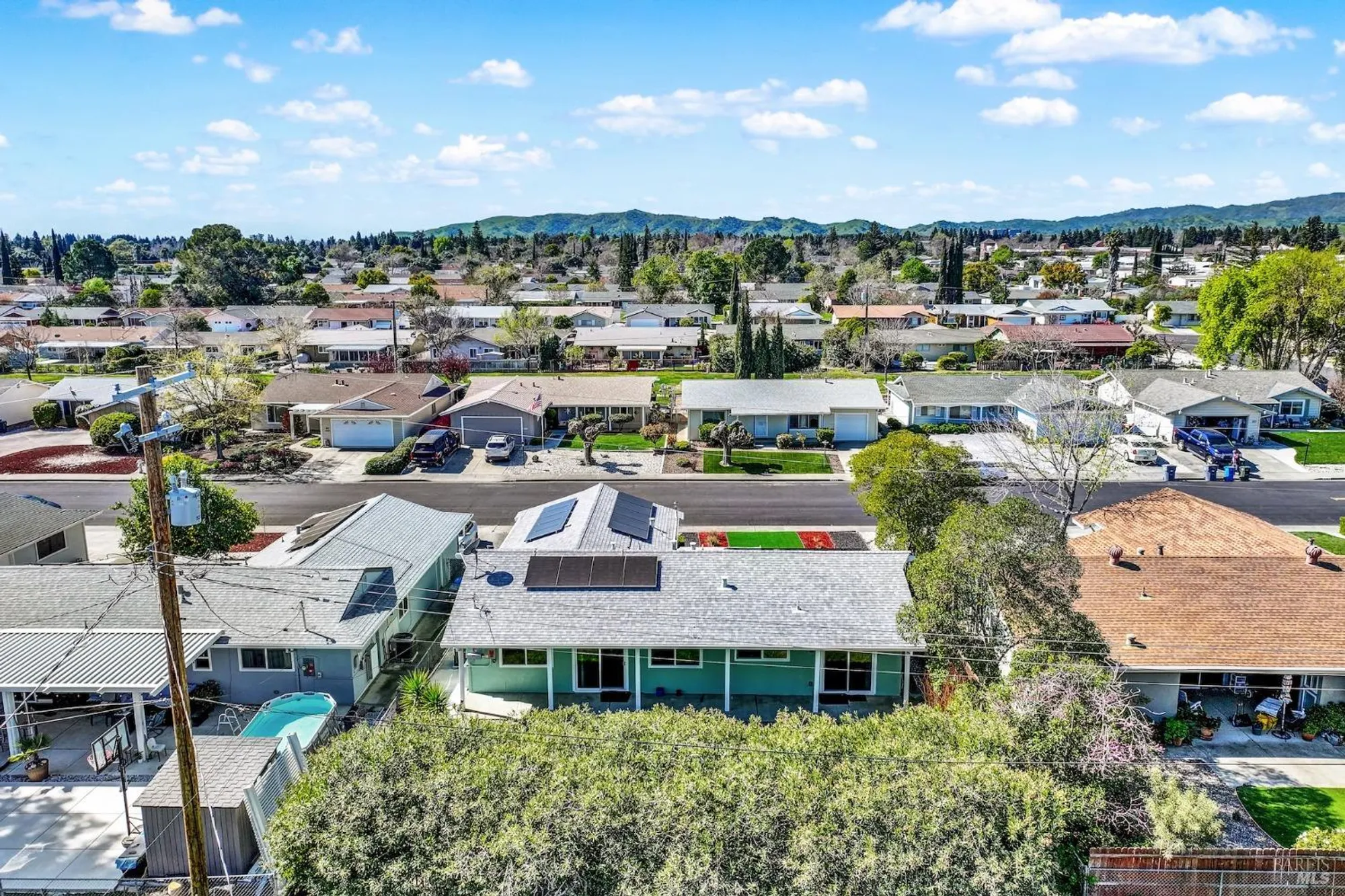 Property Slideshow image 52 of 68 | 162 isle royale cir, Vacaville, CA, 95687