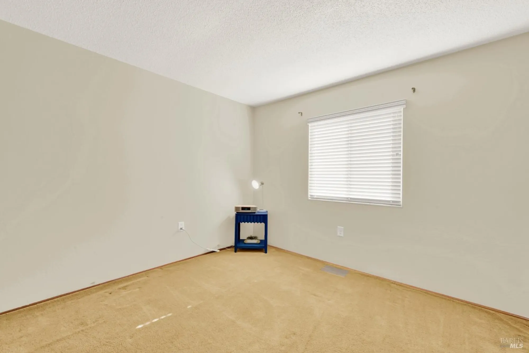 Property Slideshow image 38 of 68 | 162 isle royale cir, Vacaville, CA, 95687