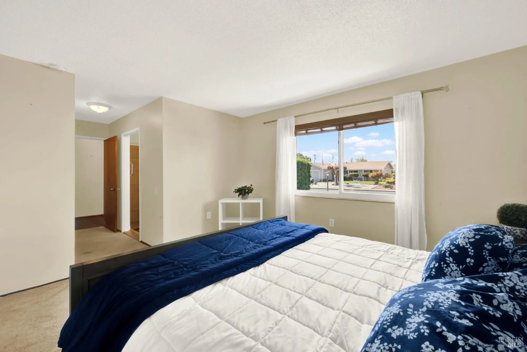 Property Slideshow image 46 of 68 | 162 isle royale cir, Vacaville, CA, 95687