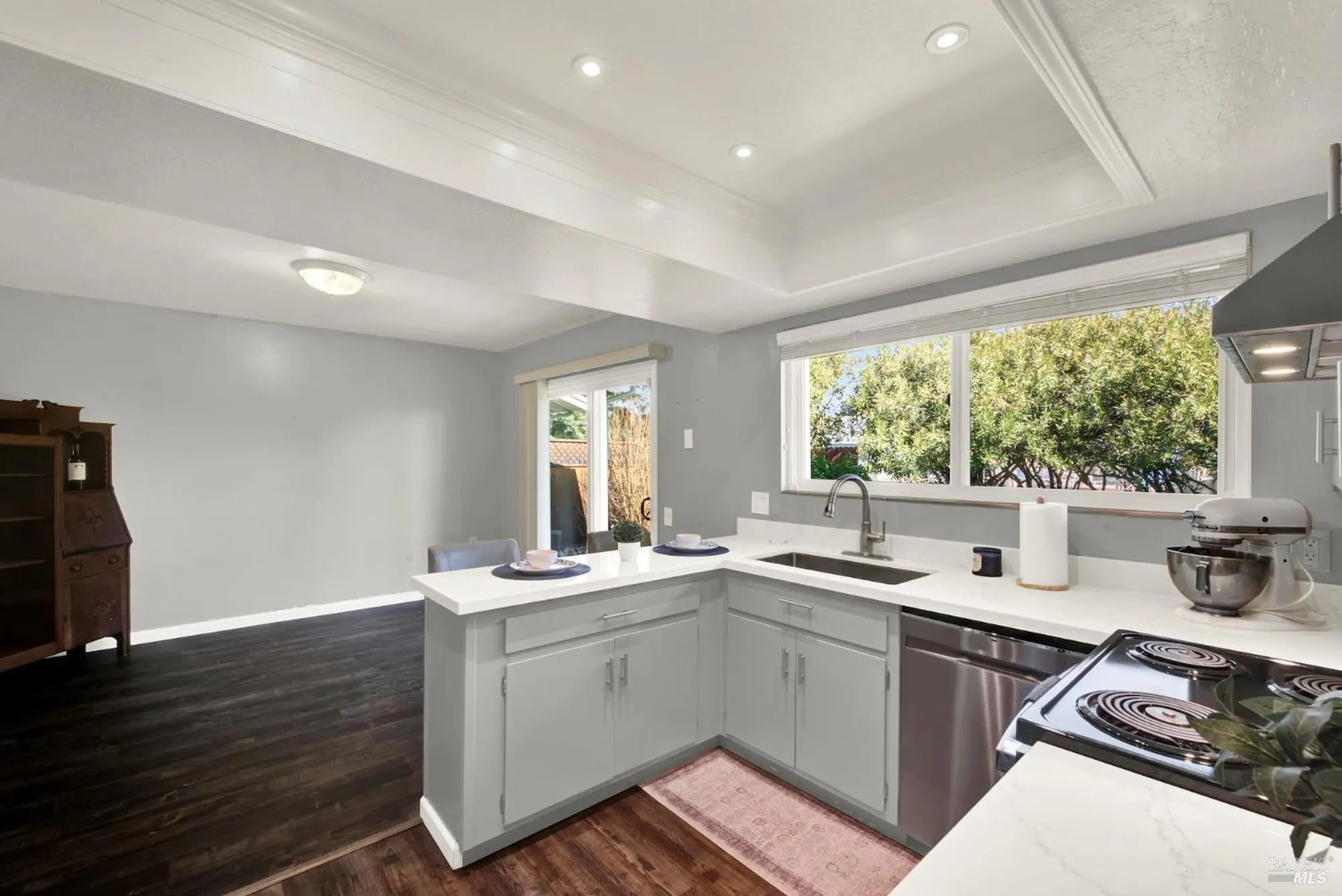 Property Slideshow image 21 of 68 | 162 isle royale cir, Vacaville, CA, 95687