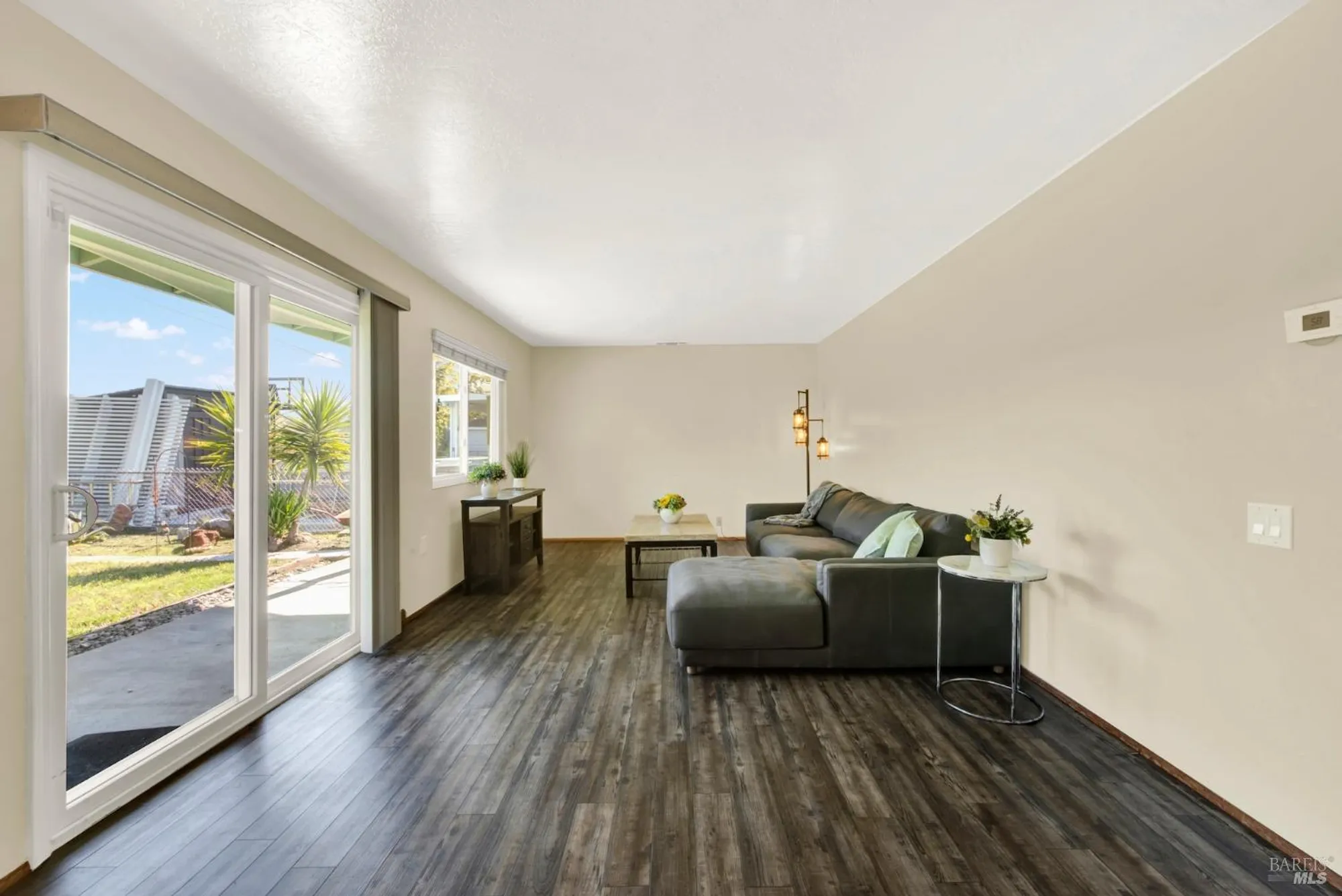Property Slideshow image 11 of 68 | 162 isle royale cir, Vacaville, CA, 95687