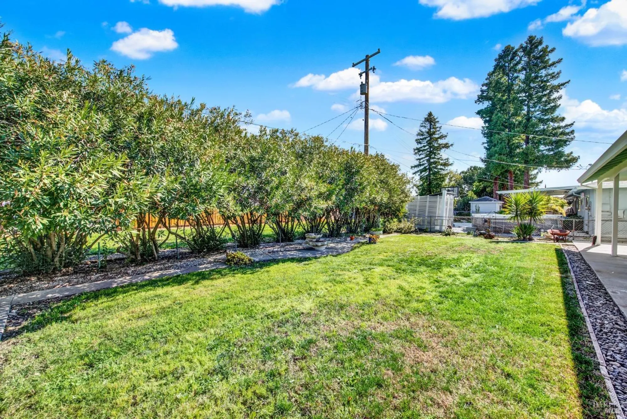Property Slideshow image 59 of 68 | 162 isle royale cir, Vacaville, CA, 95687