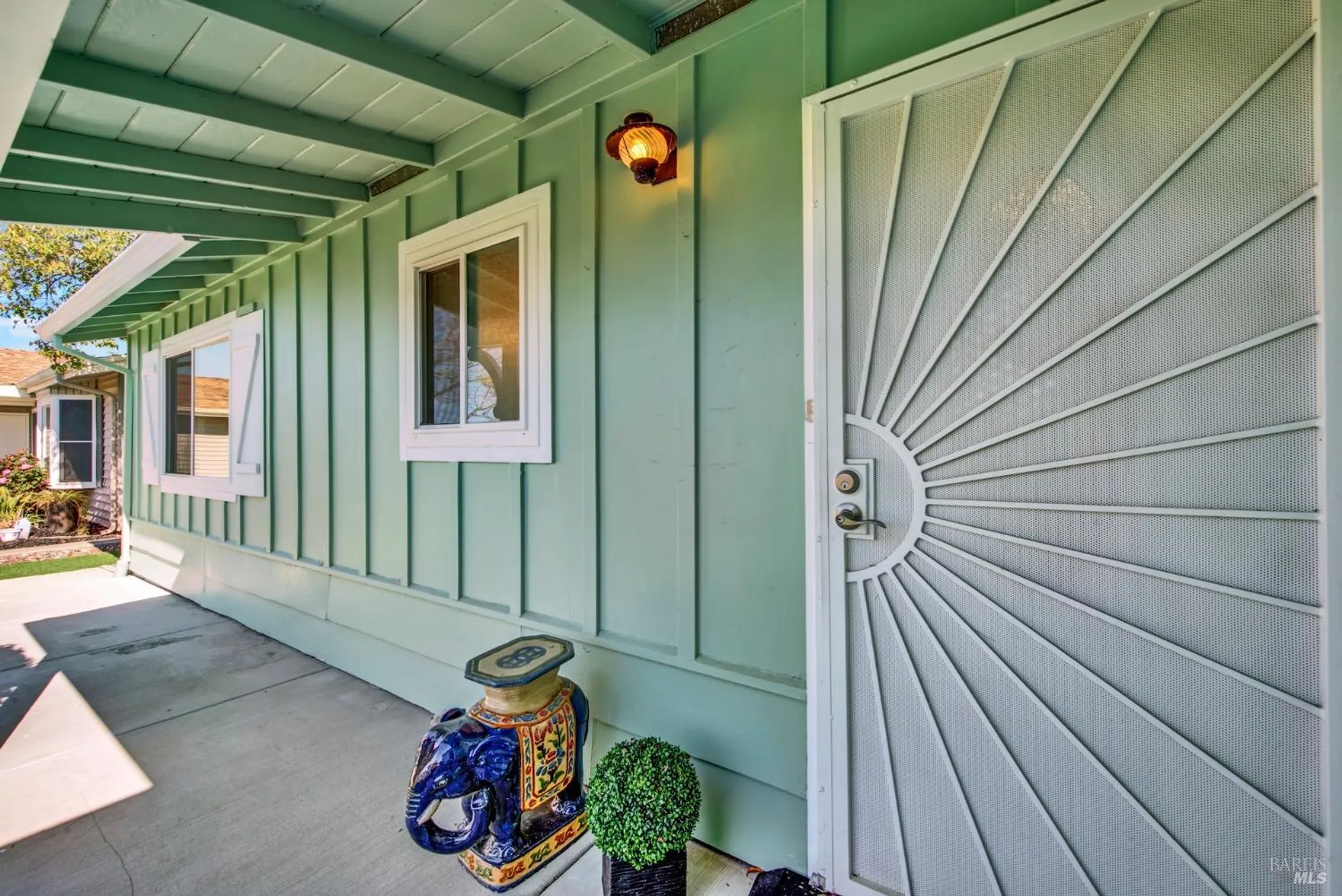 Property Slideshow image 8 of 68 | 162 isle royale cir, Vacaville, CA, 95687