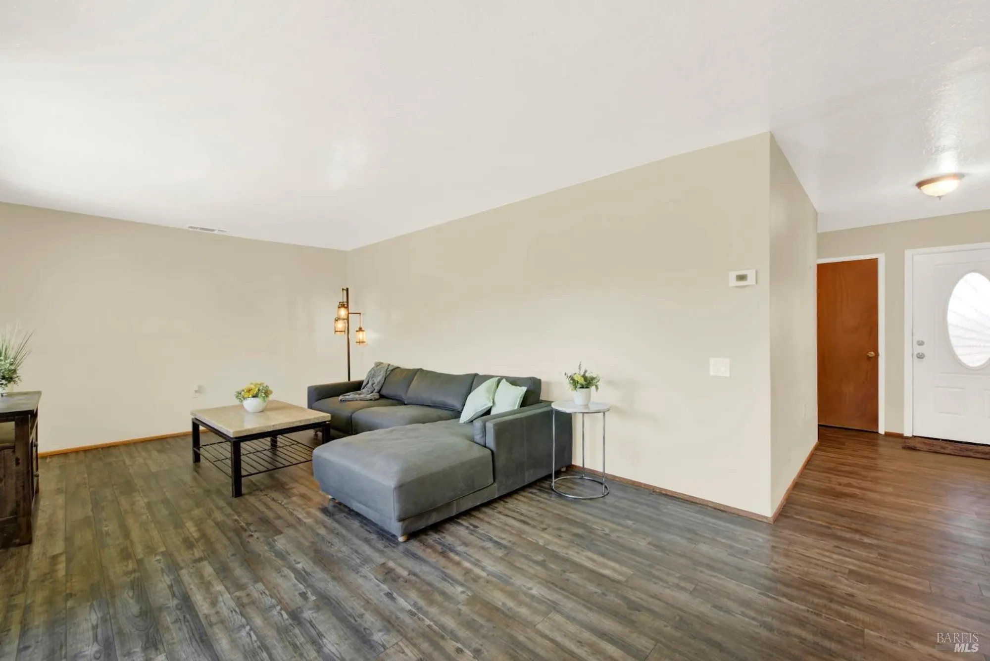Property Slideshow image 12 of 68 | 162 isle royale cir, Vacaville, CA, 95687