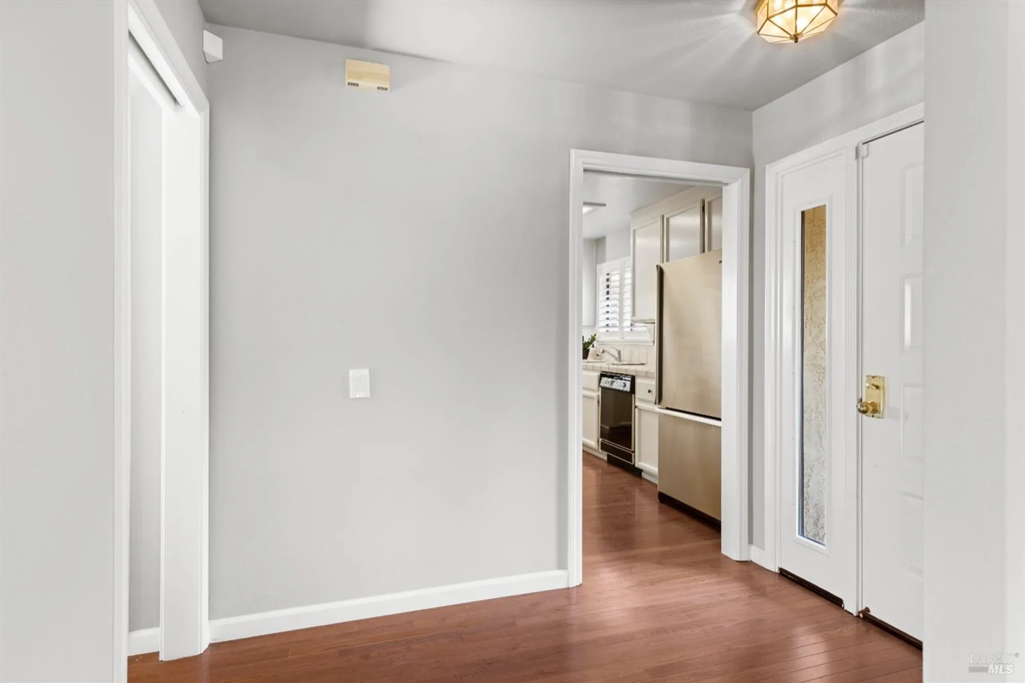 Property Slideshow image 10 of 42 | 43 fountain grove cir, Napa, CA, 94558