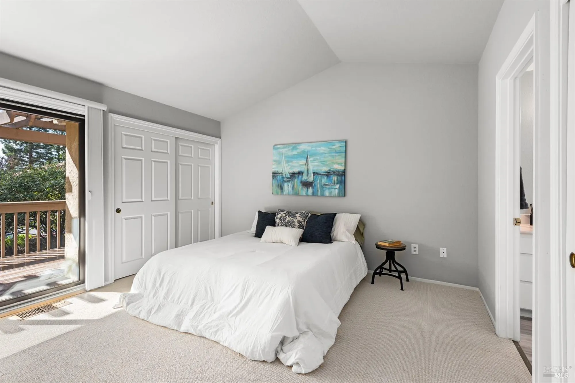 Property Slideshow image 24 of 42 | 43 fountain grove cir, Napa, CA, 94558