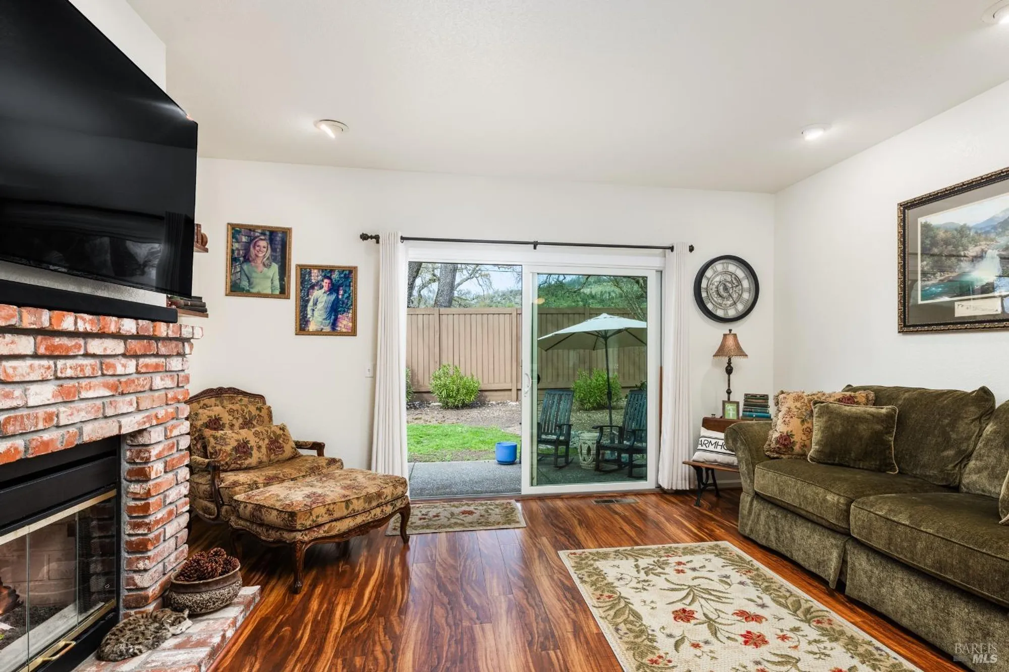Property Slideshow image 12 of 27 | 6749 wintergreen ct, Santa Rosa, CA, 95409