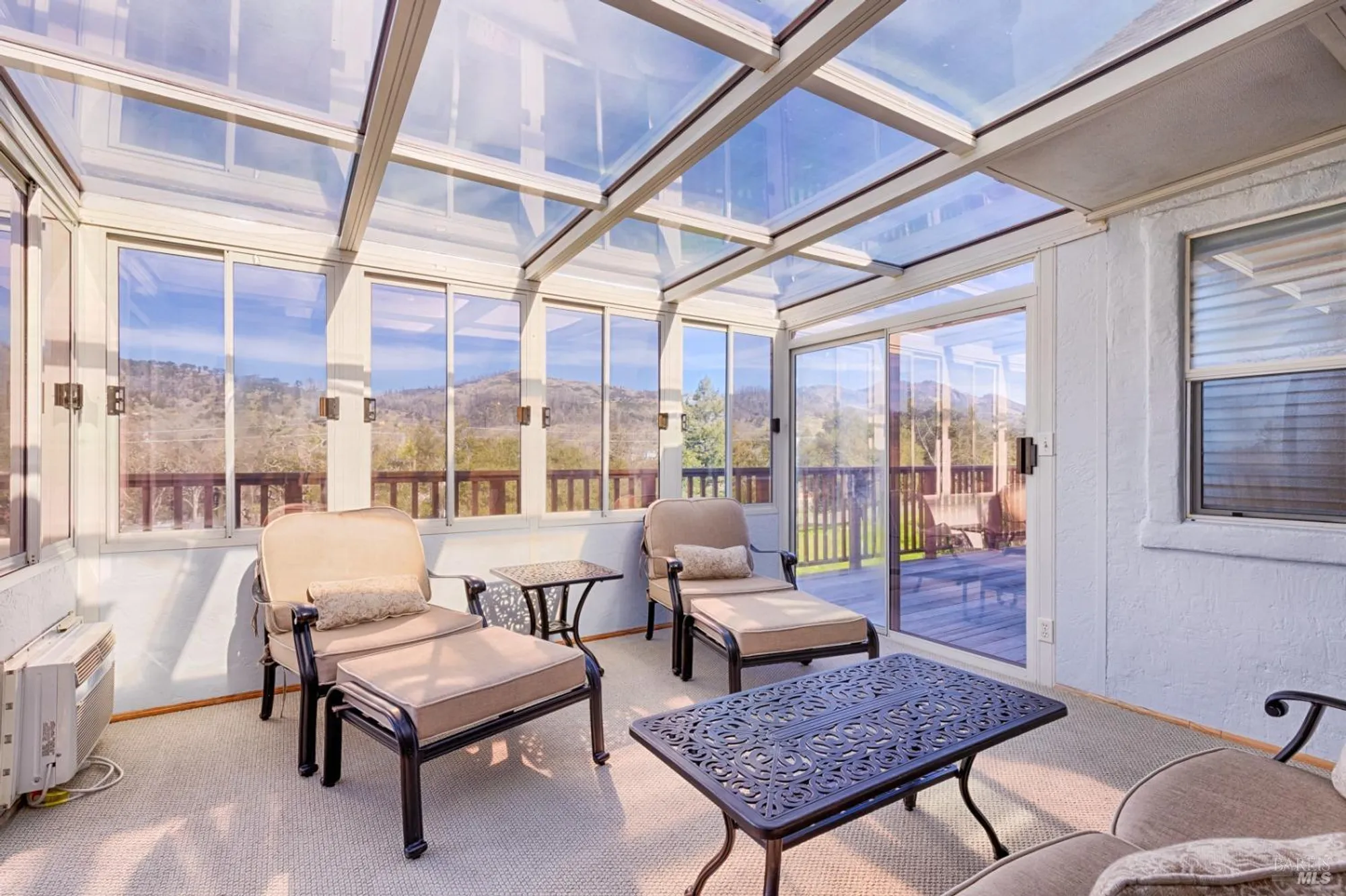 Property Slideshow image 10 of 55 | 6259 meadowstone dr, Santa Rosa, CA, 95409