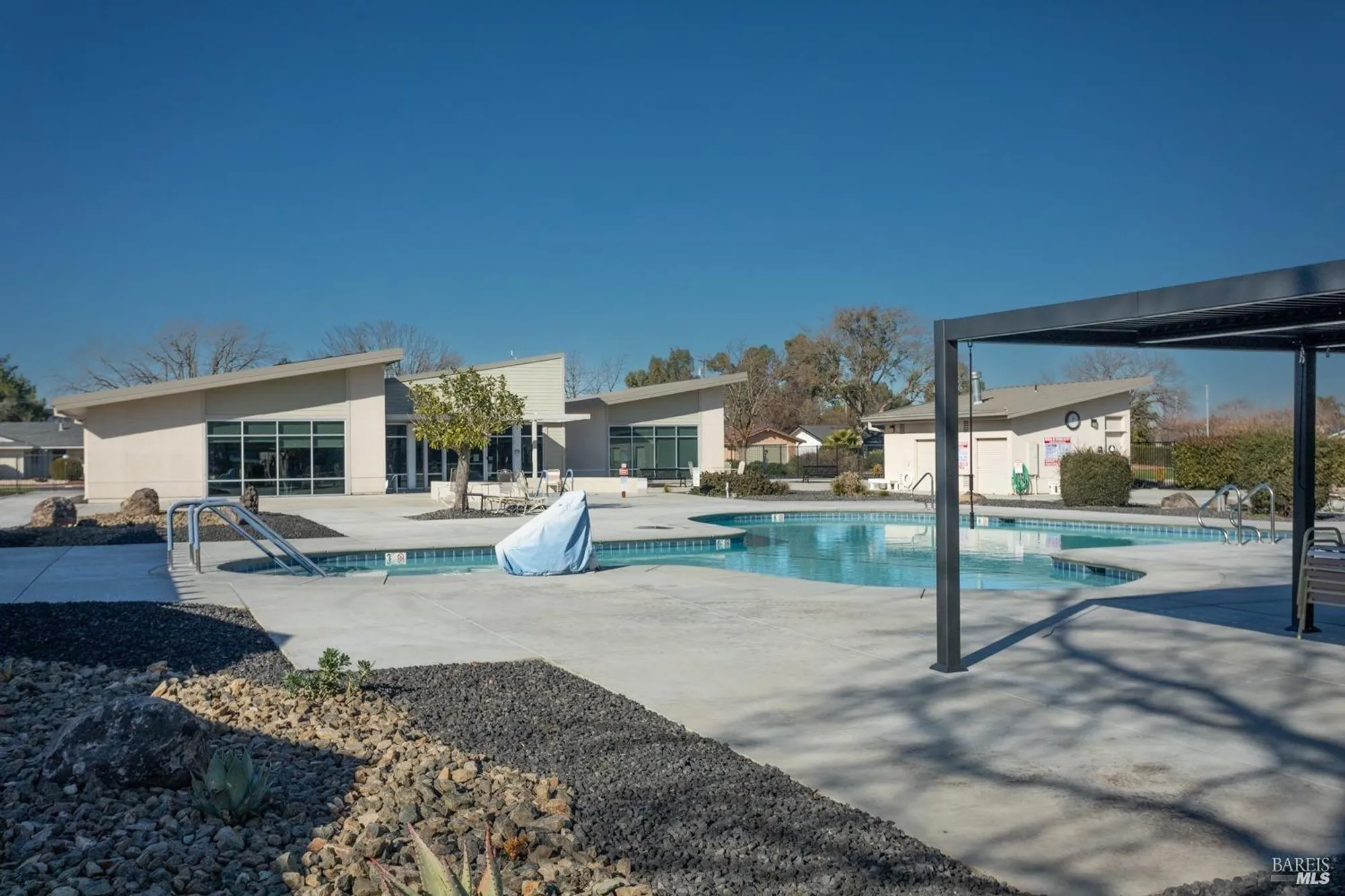 Property Slideshow image 16 of 17 | 124 monterey dr, Vacaville, CA, 95687