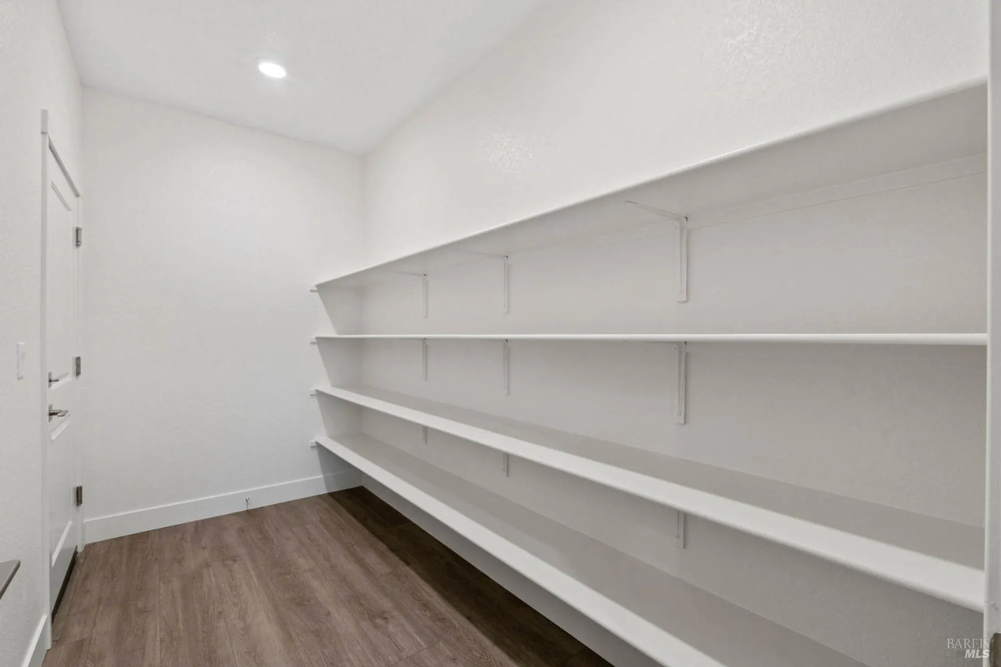 Property Slideshow image 15 of 28 | 2230 rustic oak ln, Rio Vista, CA, 94571