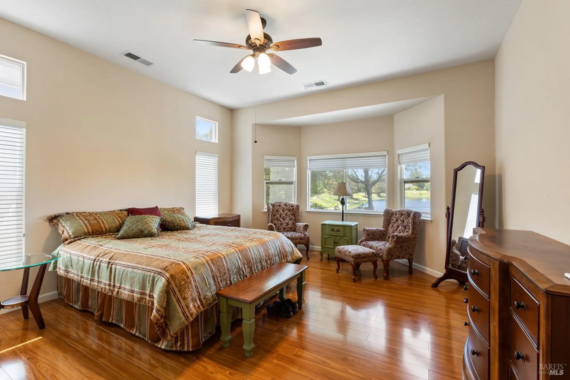 Property Slideshow image 31 of 40 | 573 laurel pl, Rio Vista, CA, 94571