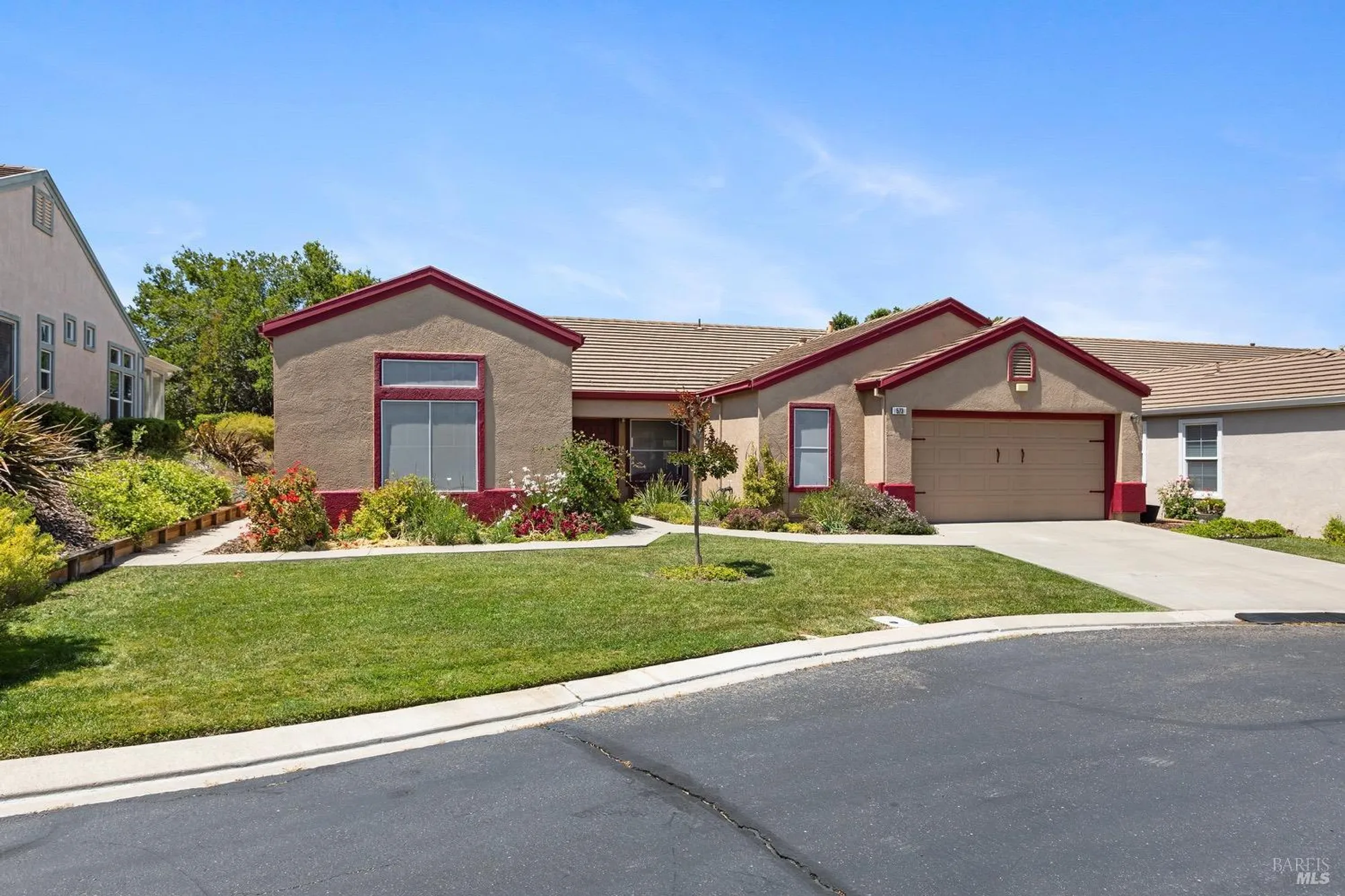 Property Slideshow image 2 of 40 | 573 laurel pl, Rio Vista, CA, 94571